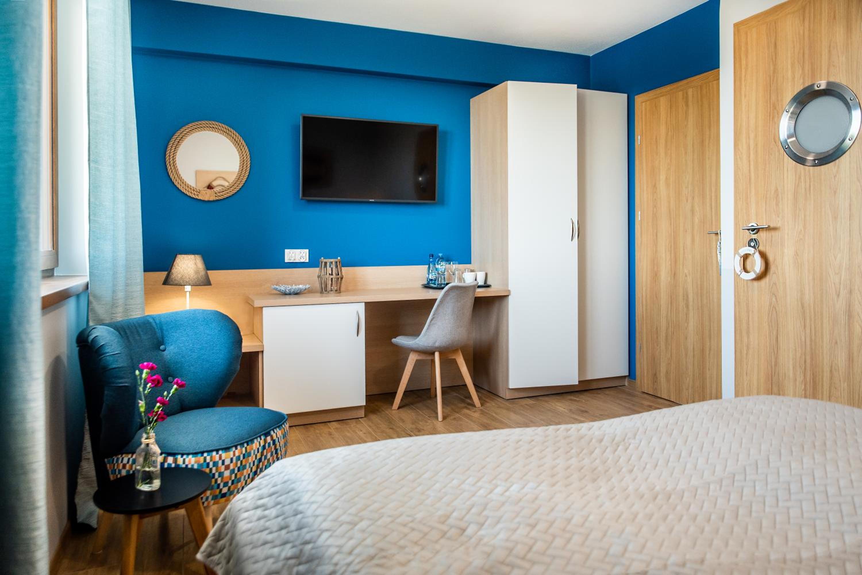 Double Room with Sea View photo 2