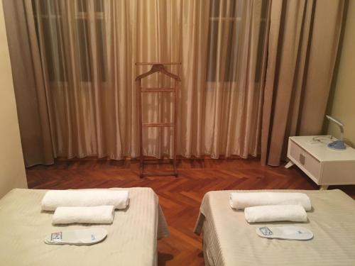 Twin Room with Bathroom