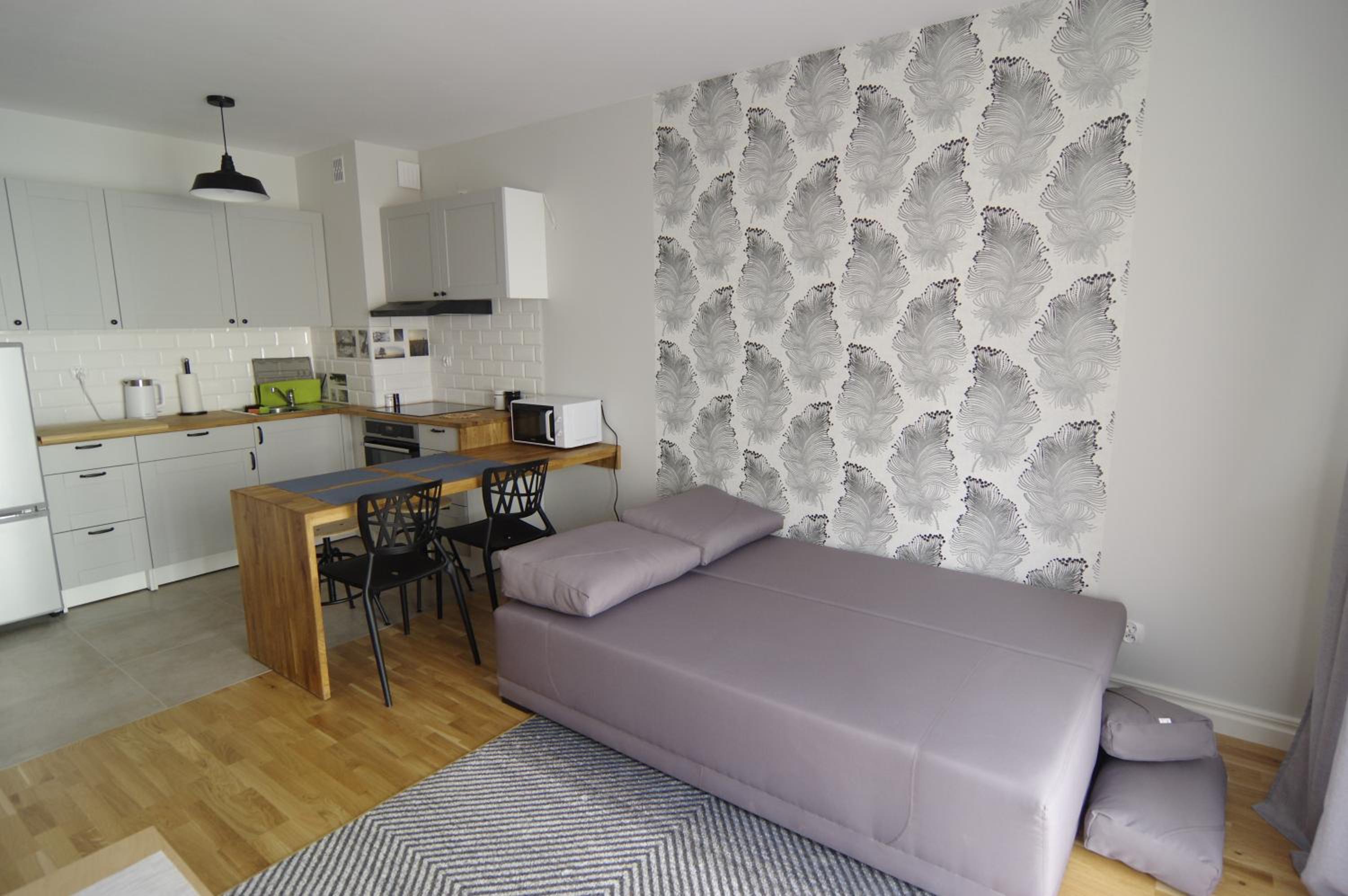 One-Bedroom Apartment photo 1