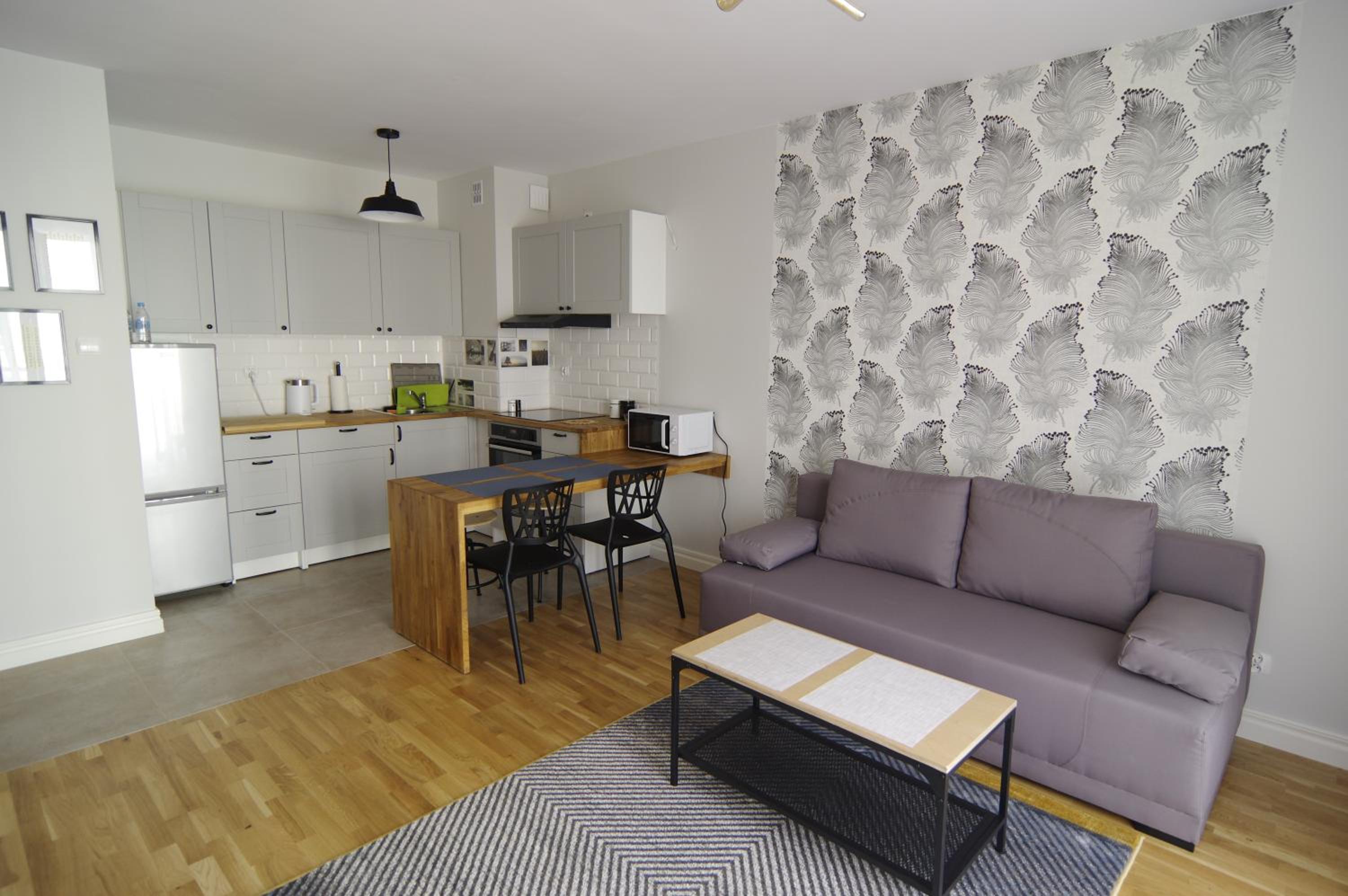 One-Bedroom Apartment photo 2
