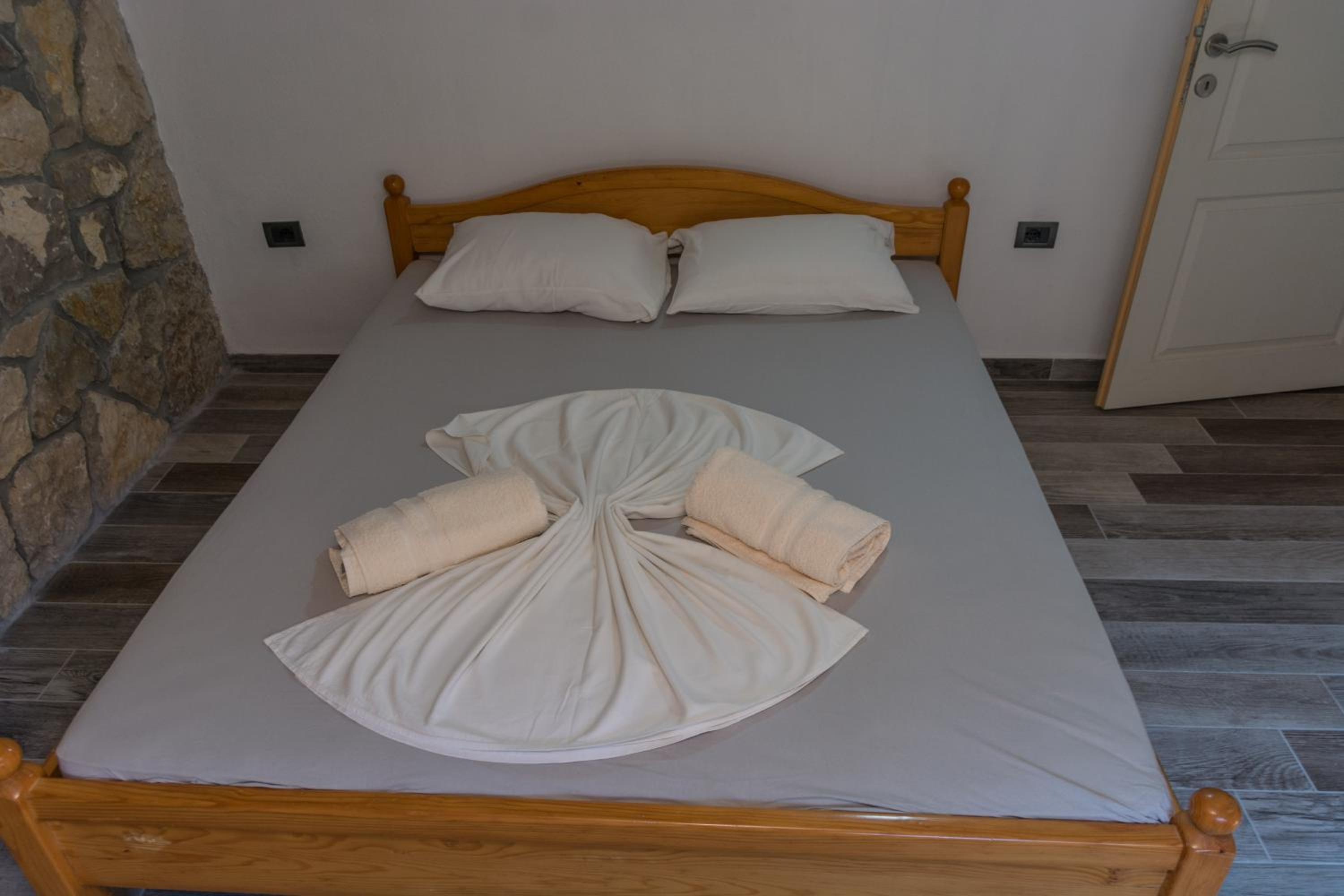 Two-Bedroom Suite photo 2