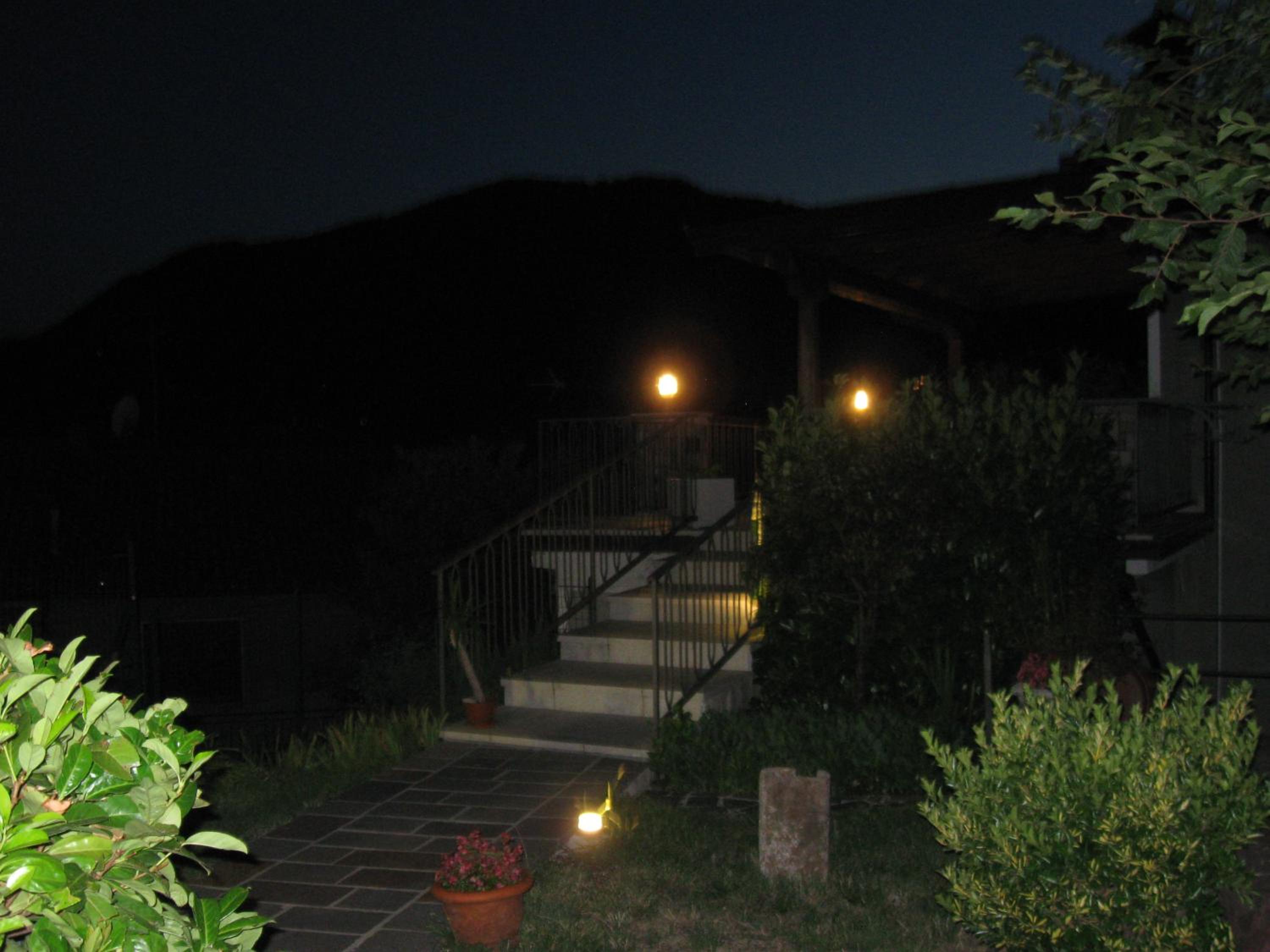 Apartment with Mountain View