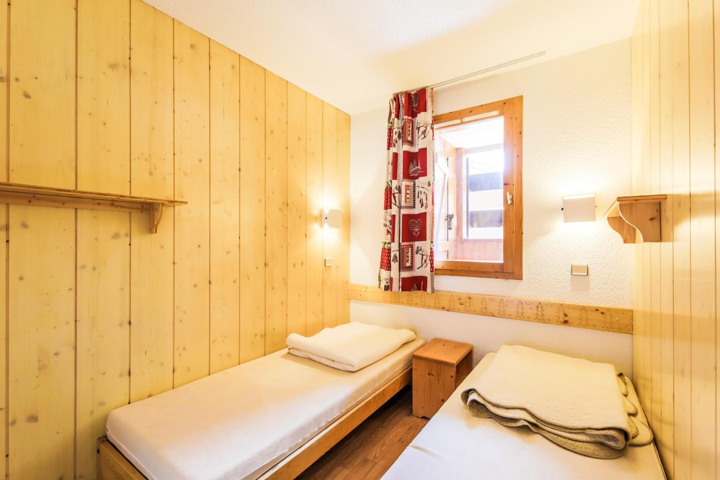 Comfort One-Bedroom Apartment (6 People) photo 2