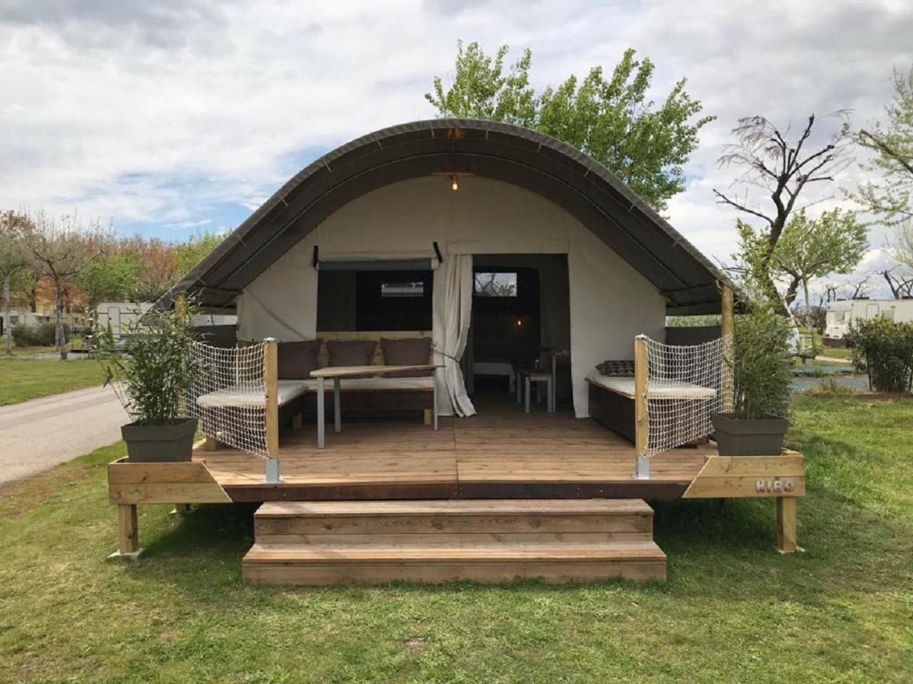 Tent - Photo 4