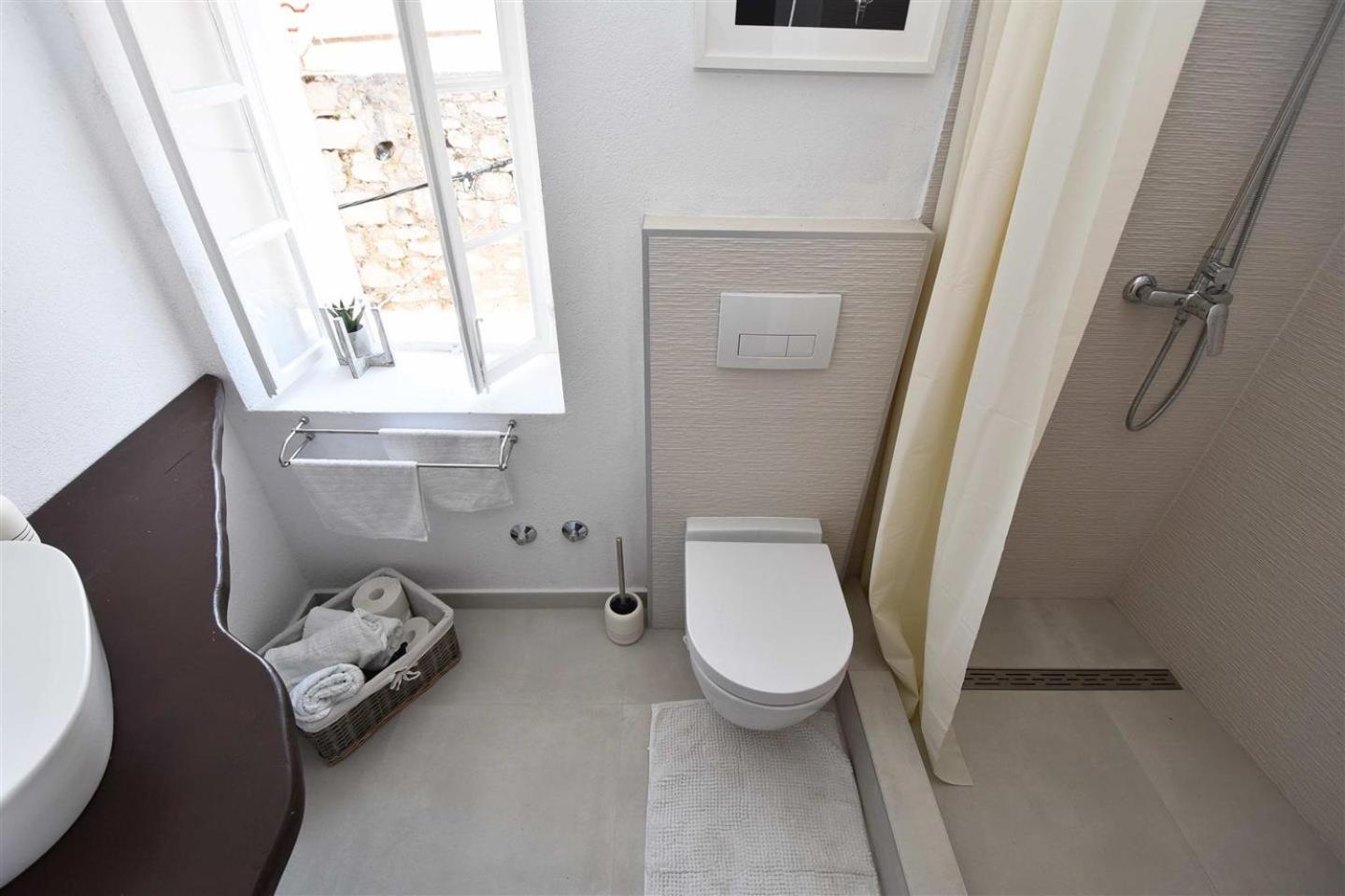 Three-Bedroom Villa photo 1