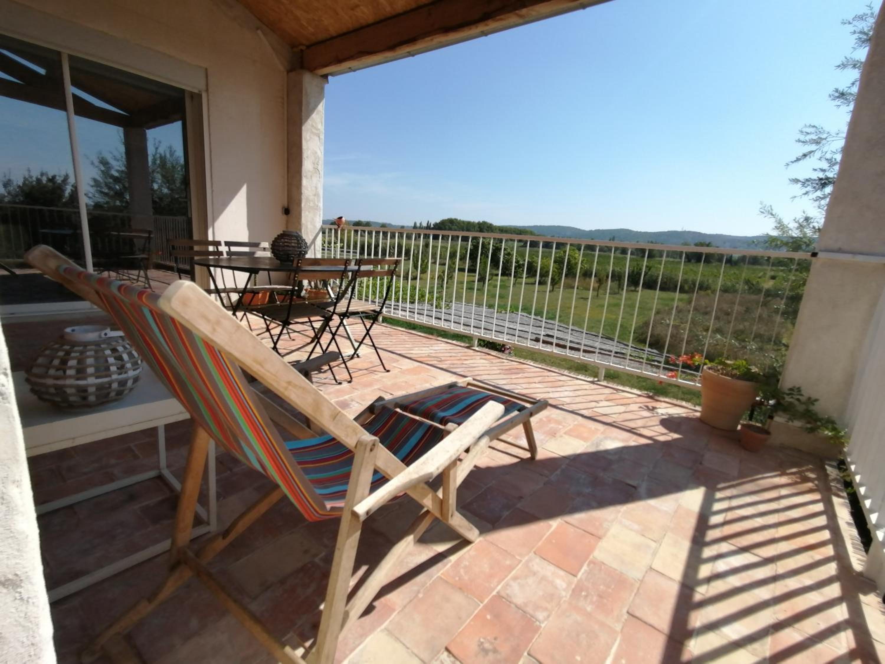 Three-Bedroom House with Terrace