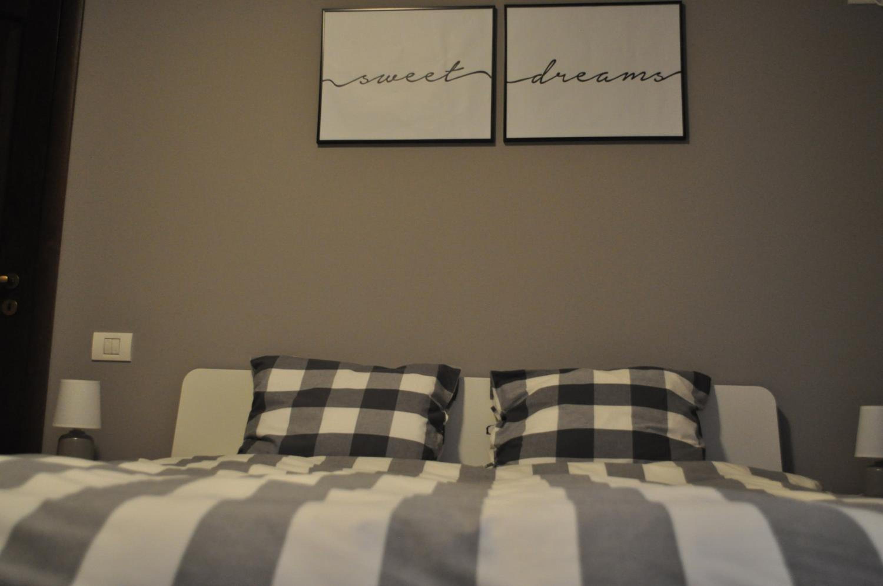 Two-Bedroom Apartment photo 2