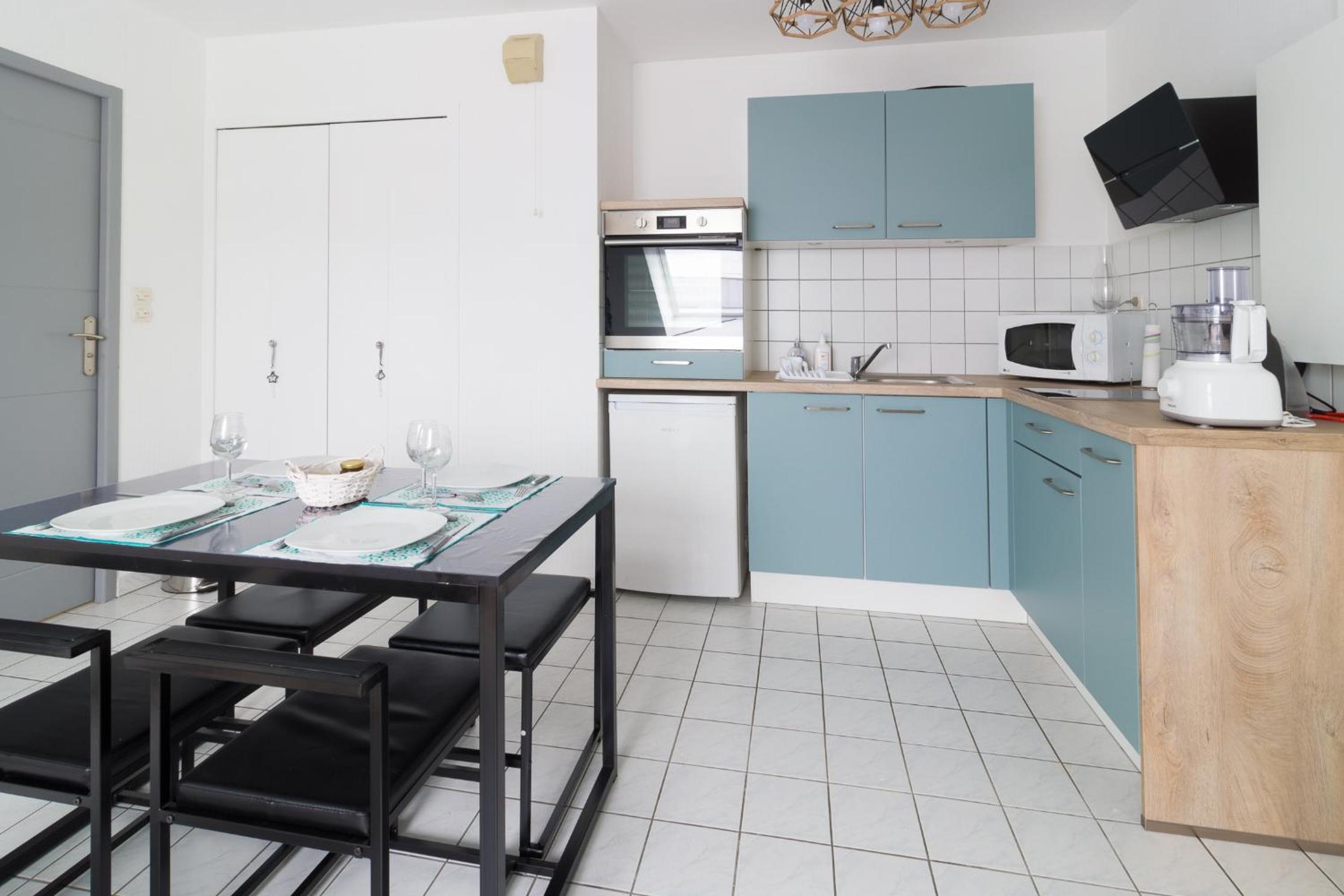 One-Bedroom Apartment - Photo 10