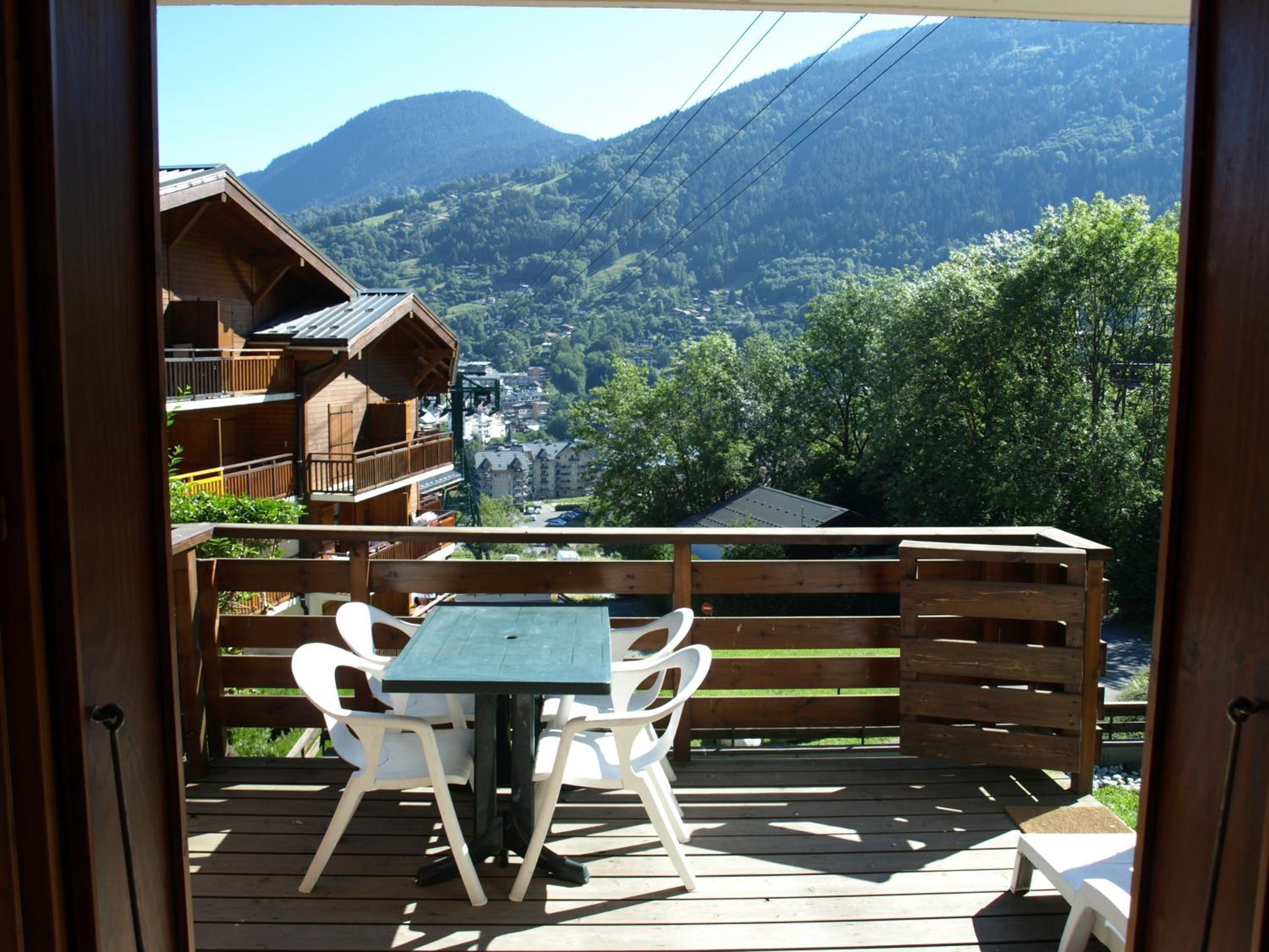 Studio with Balcony photo 1