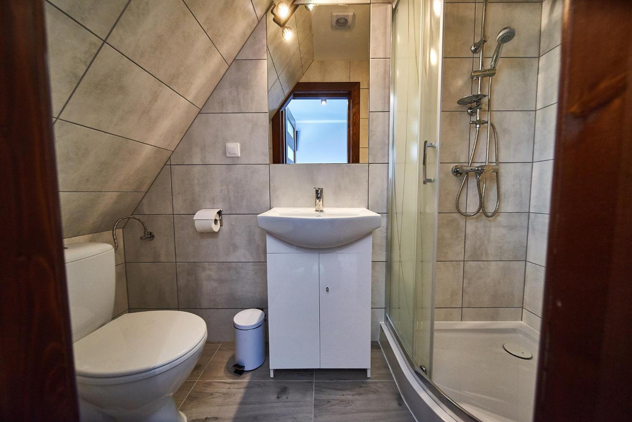 Quadruple Room - Photo 6