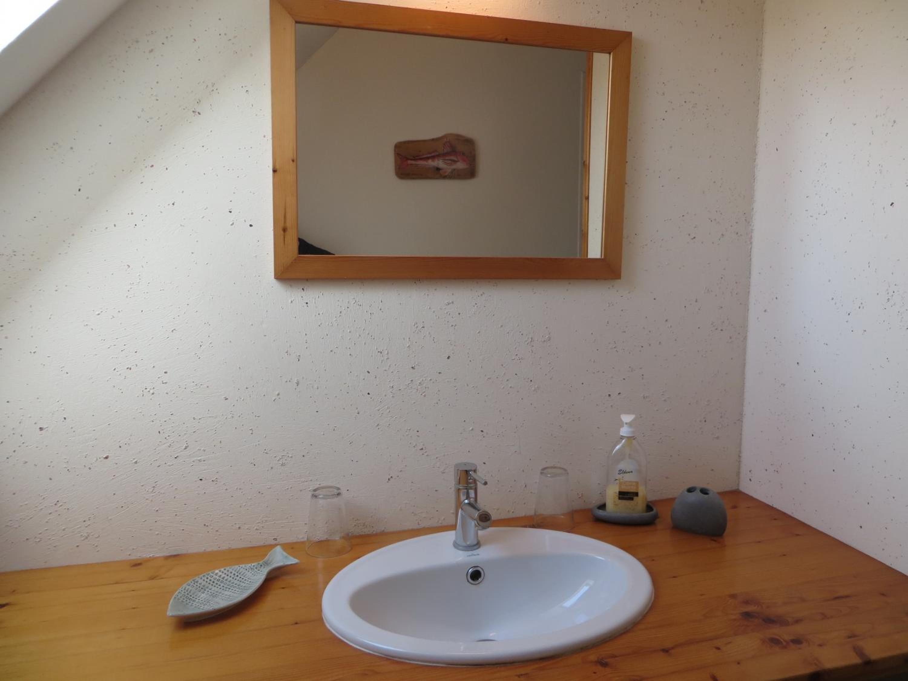 Triple Room with Private Bathroom photo 3