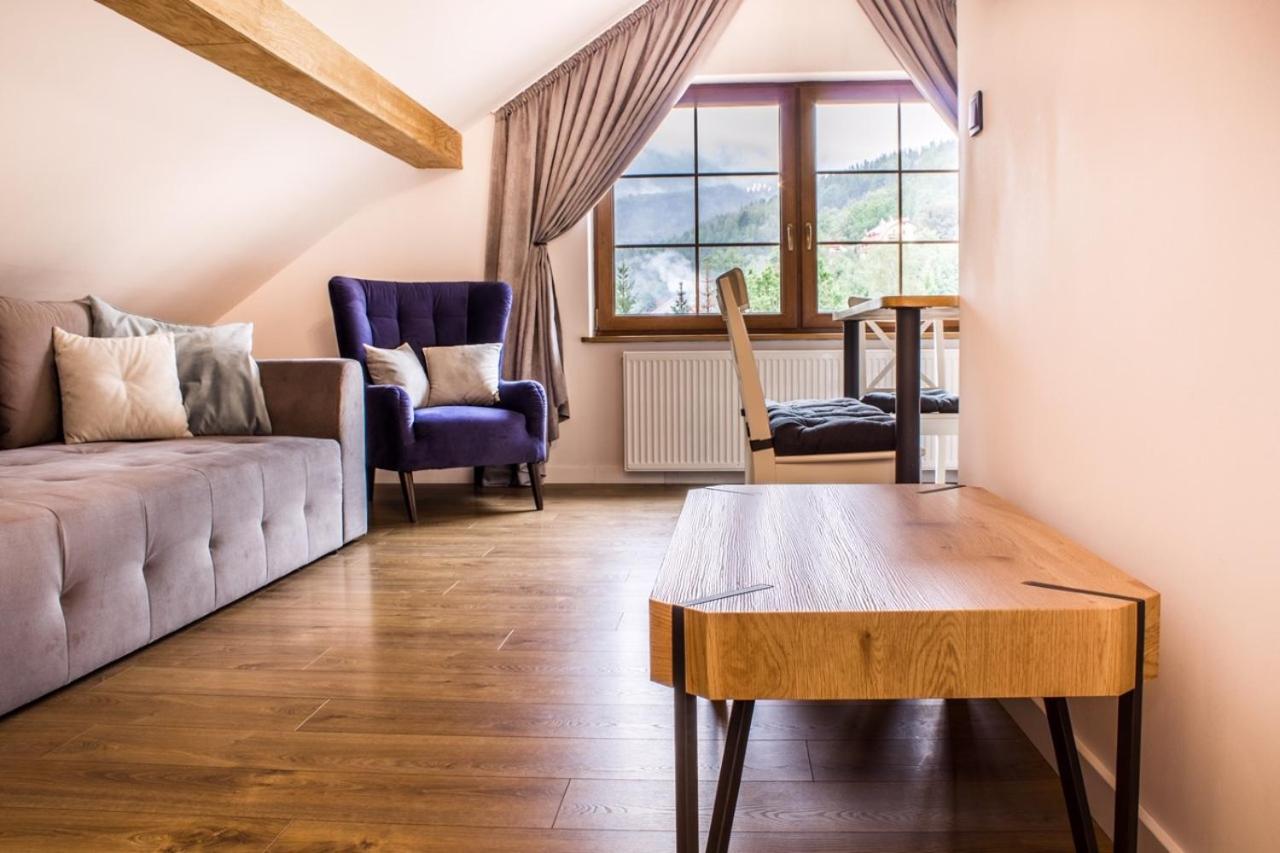 Suite with Mountain View photo 2