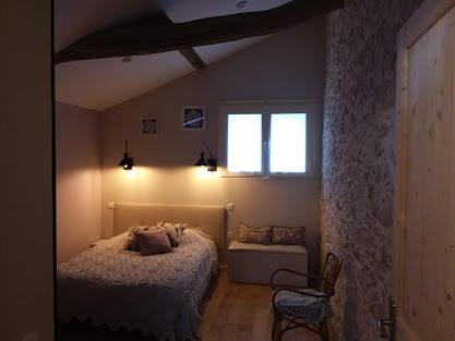 Double Room - Photo 6