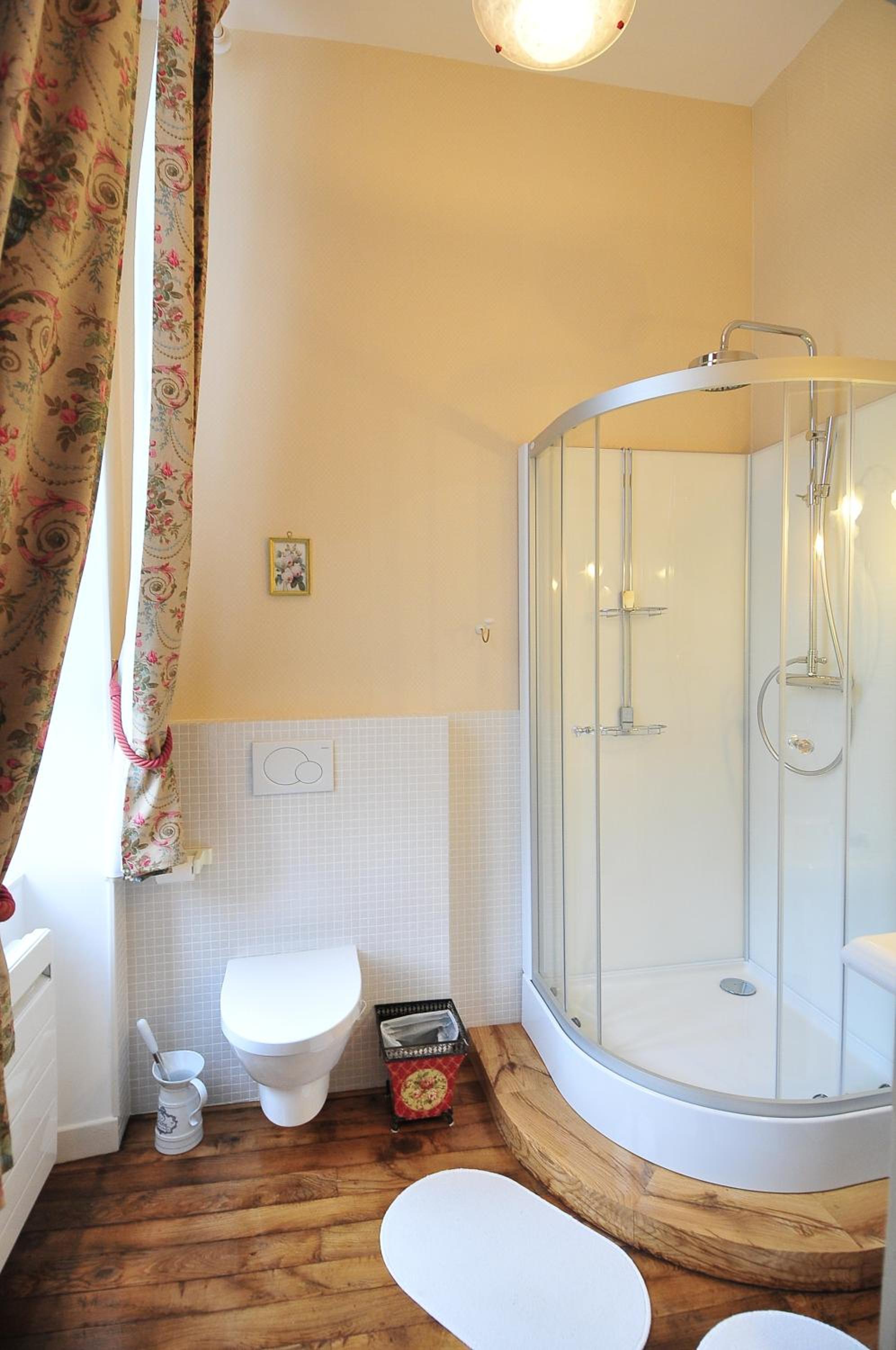 Double Room with Shower - Marie photo 3