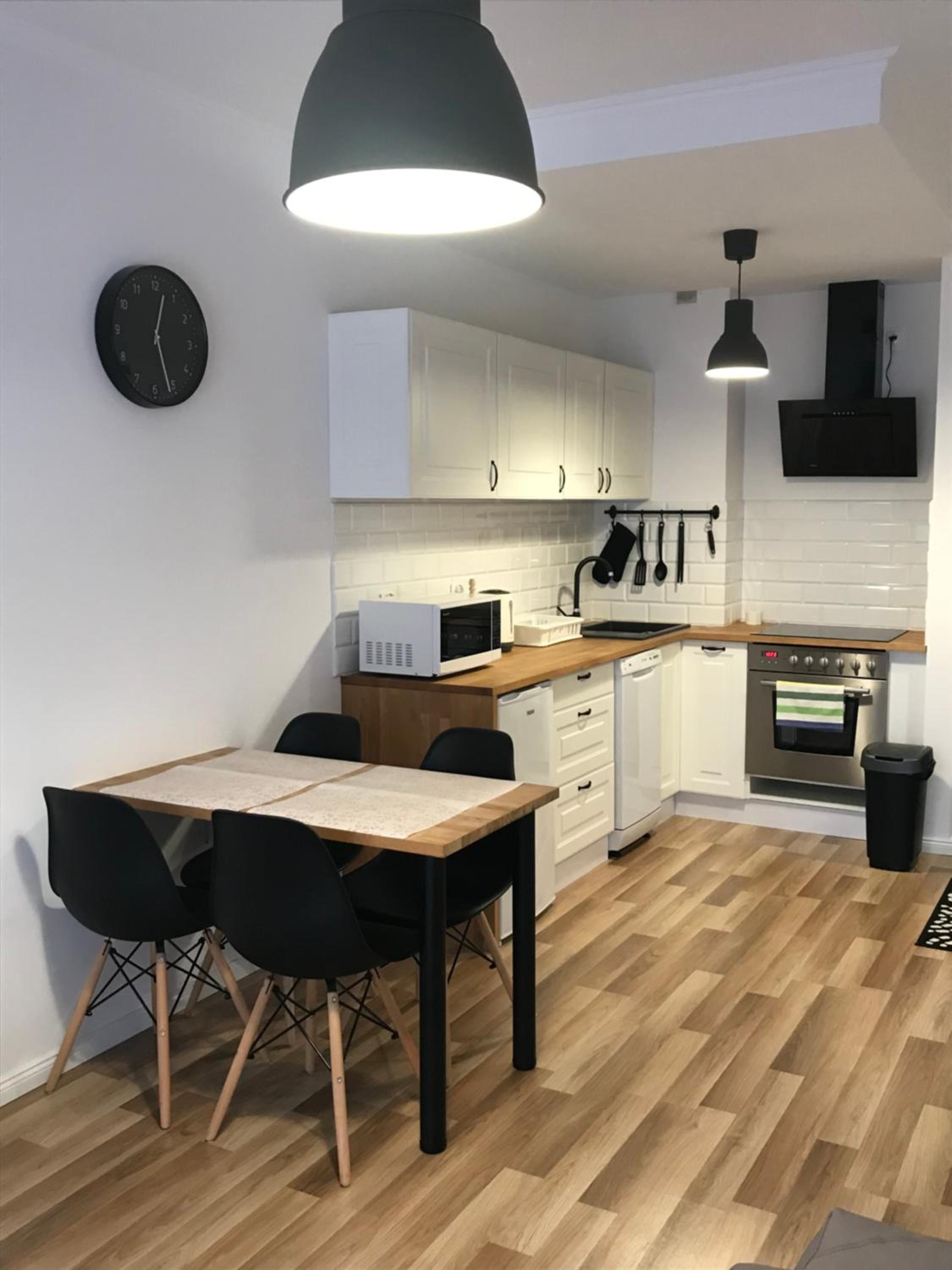 Apartment - Photo 2