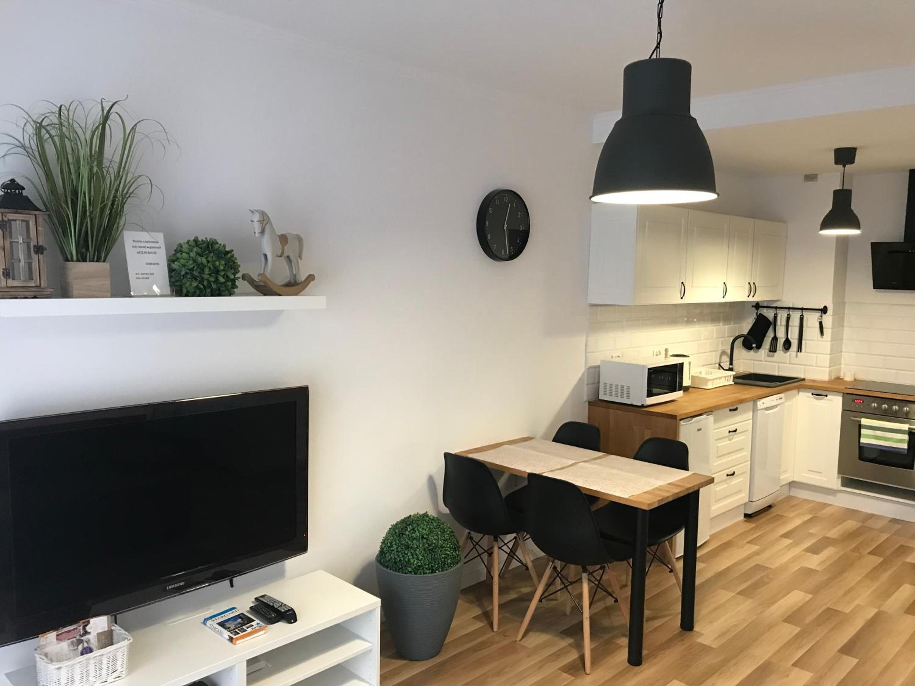 Apartment - Photo 3