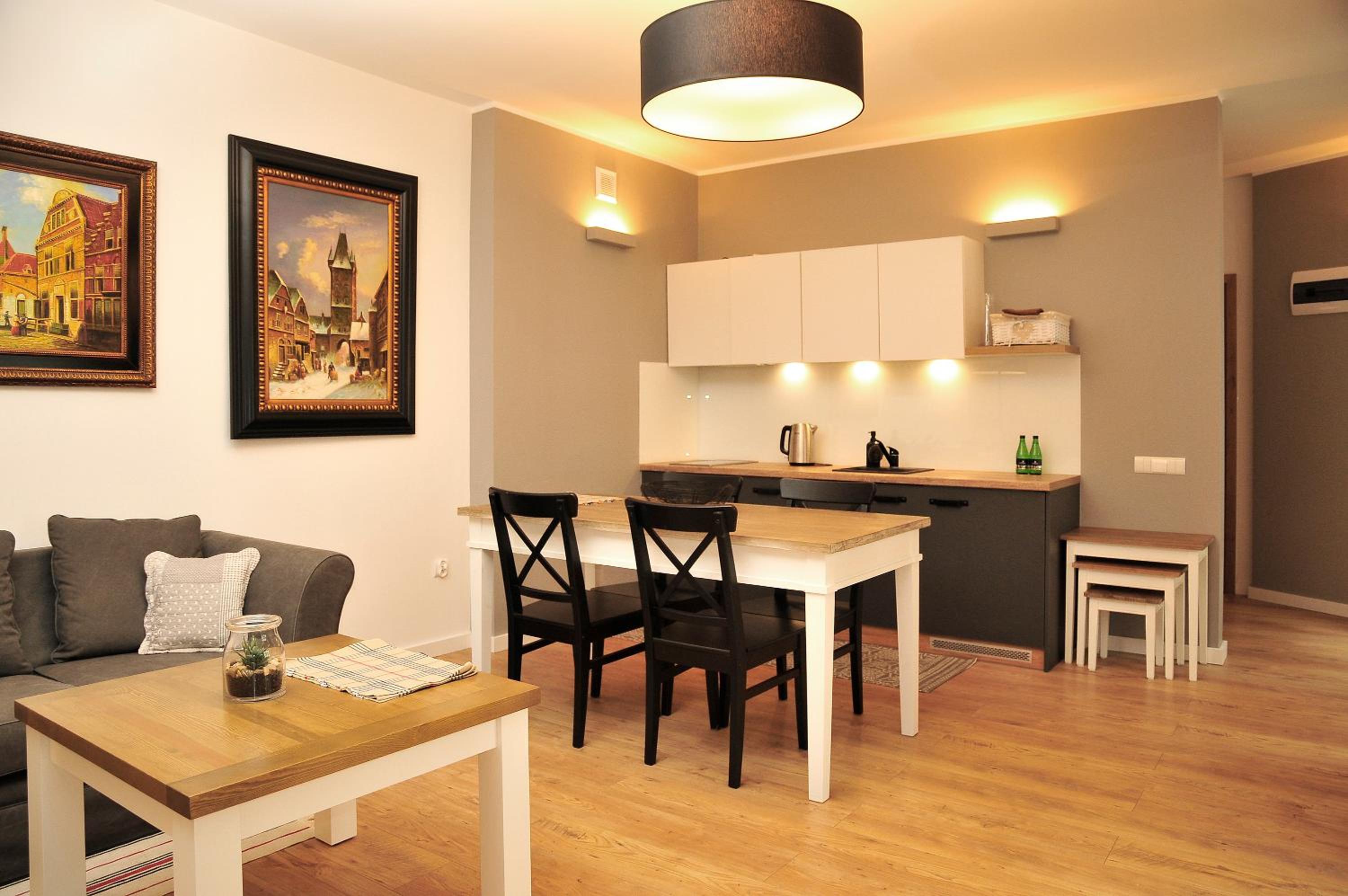 Apartment thumbnail 5