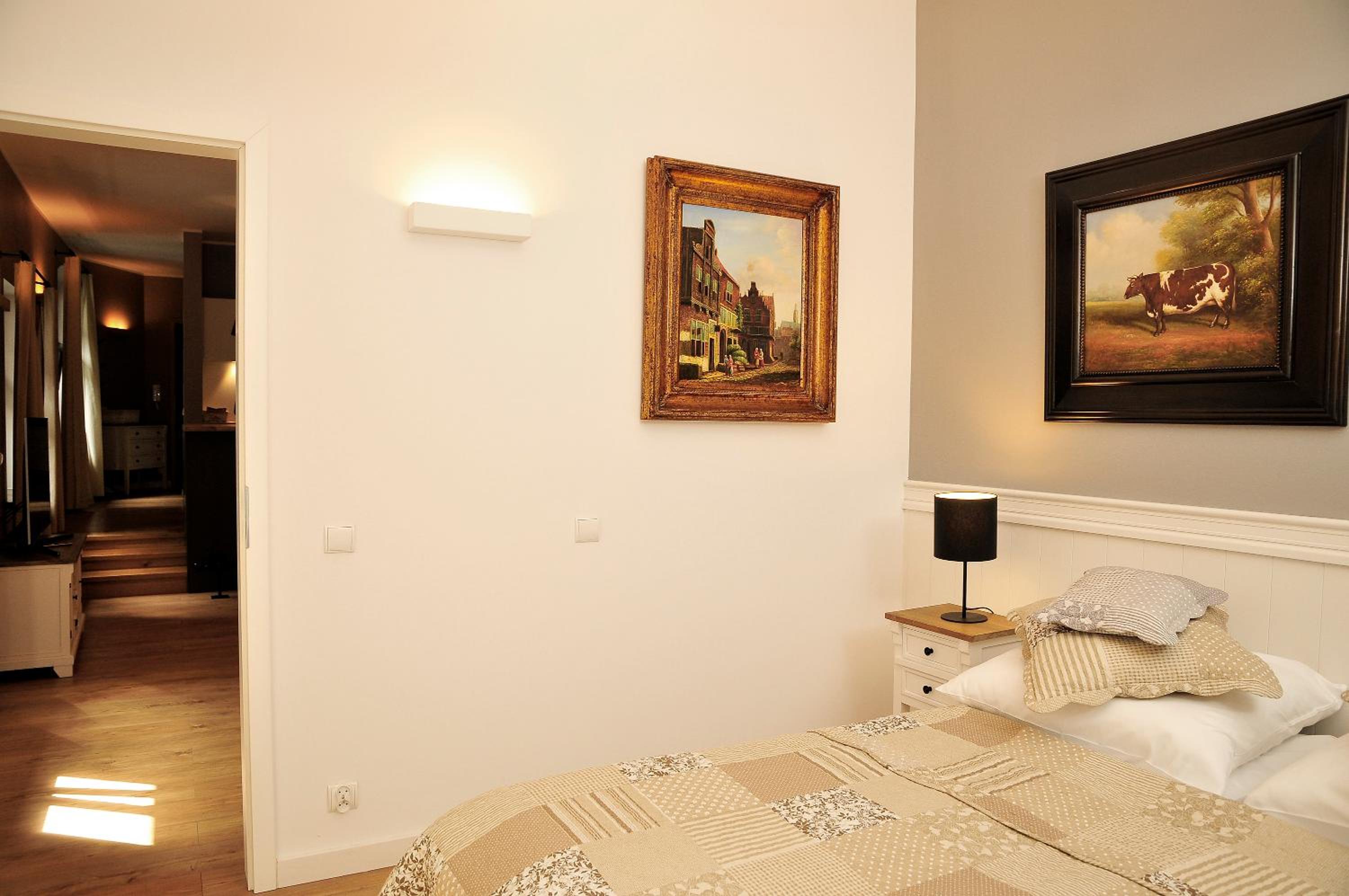 Apartment thumbnail 6