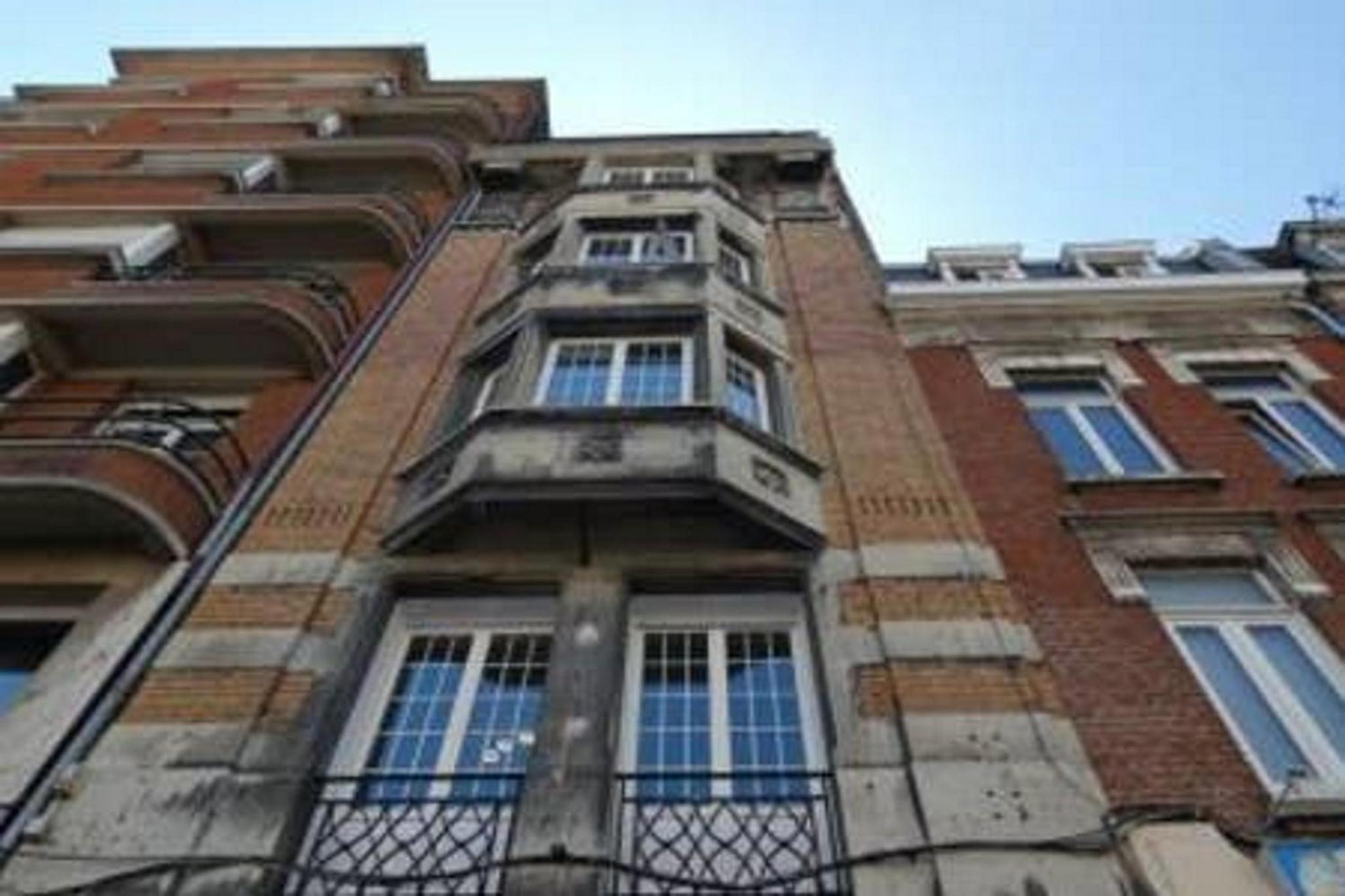 Apartment with Balcony photo 2