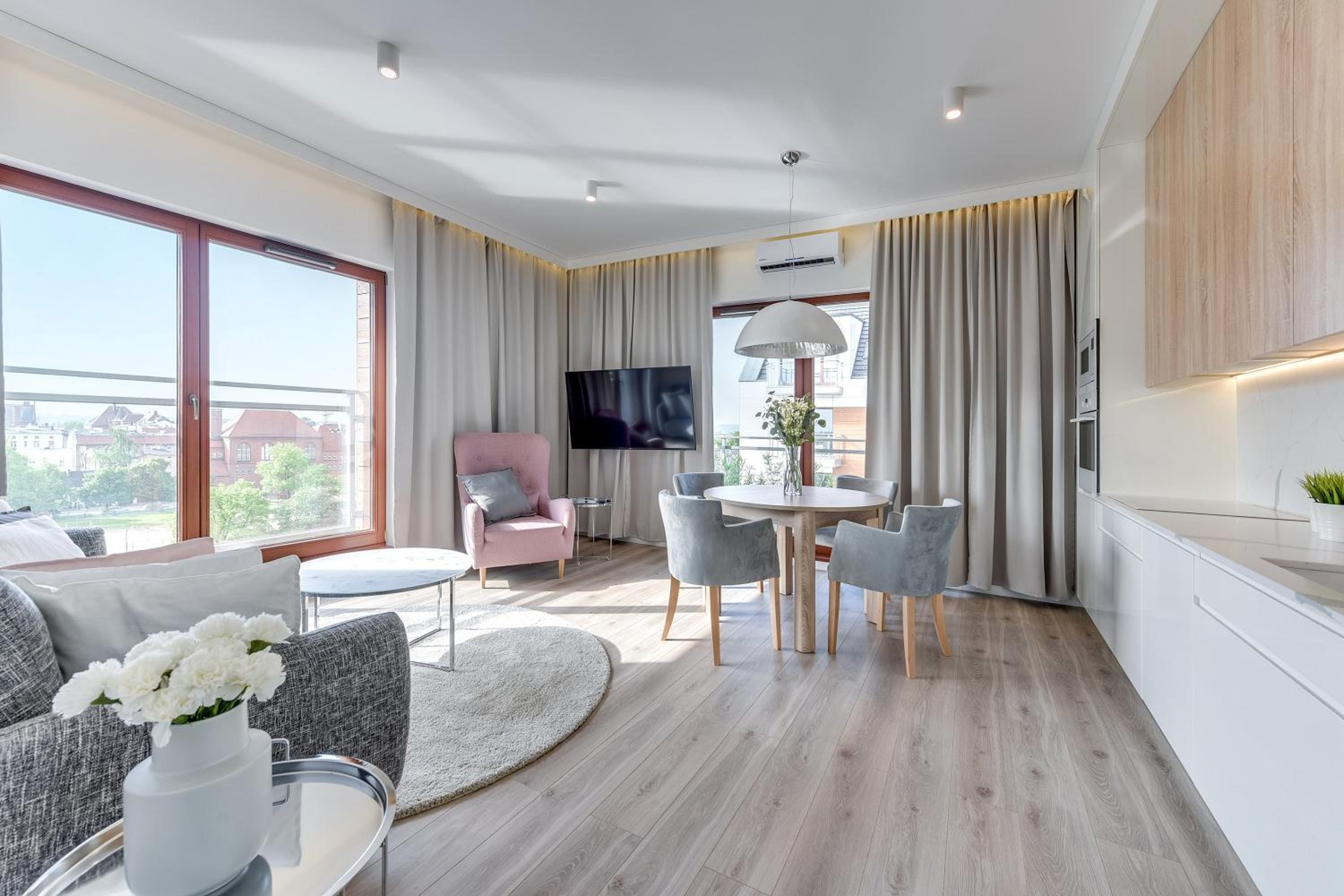 Deluxe Apartment with River View