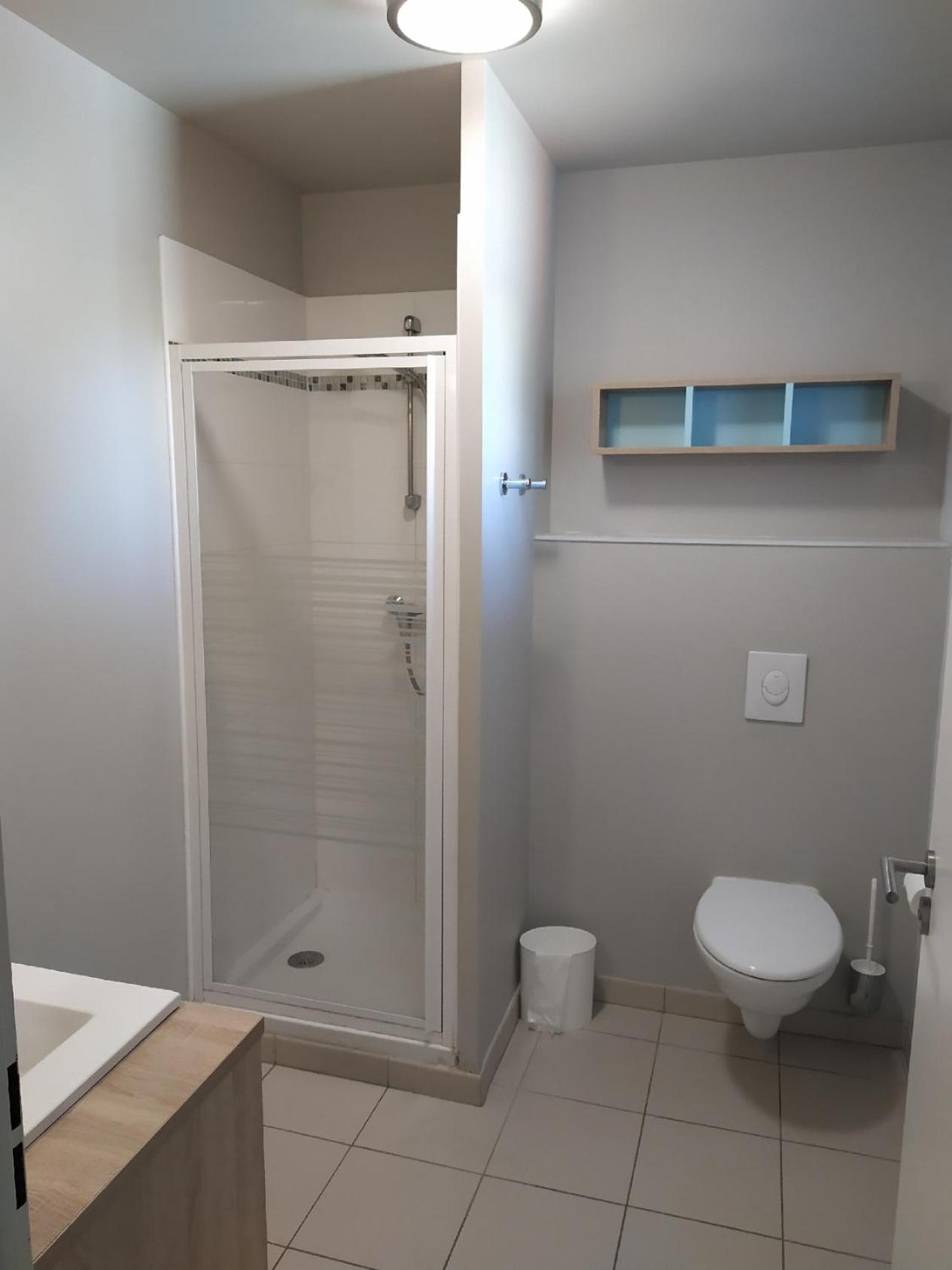 Small Duplex House (6-8 Adults)