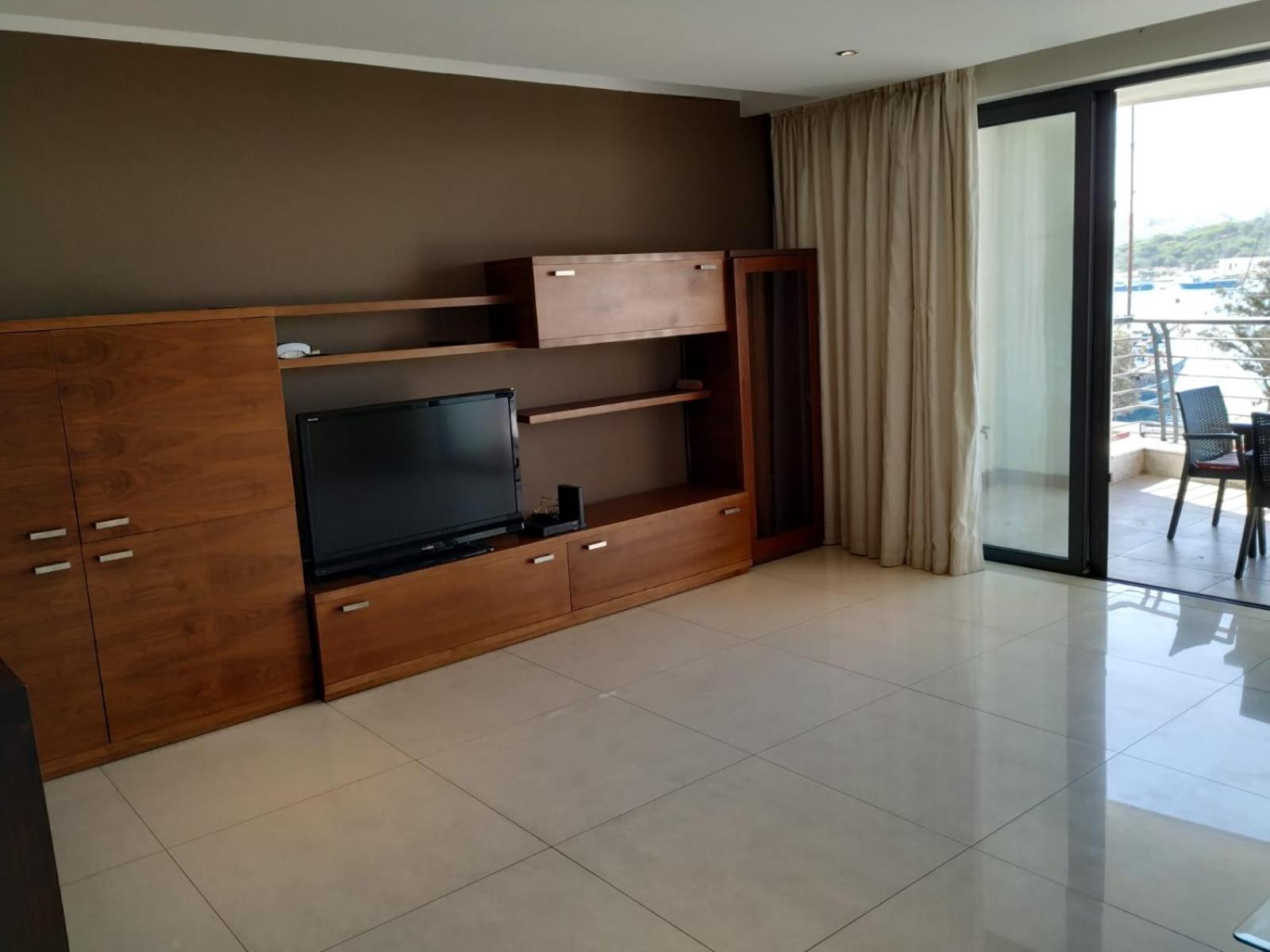 Bunk Bed in Mixed Dormitory Room