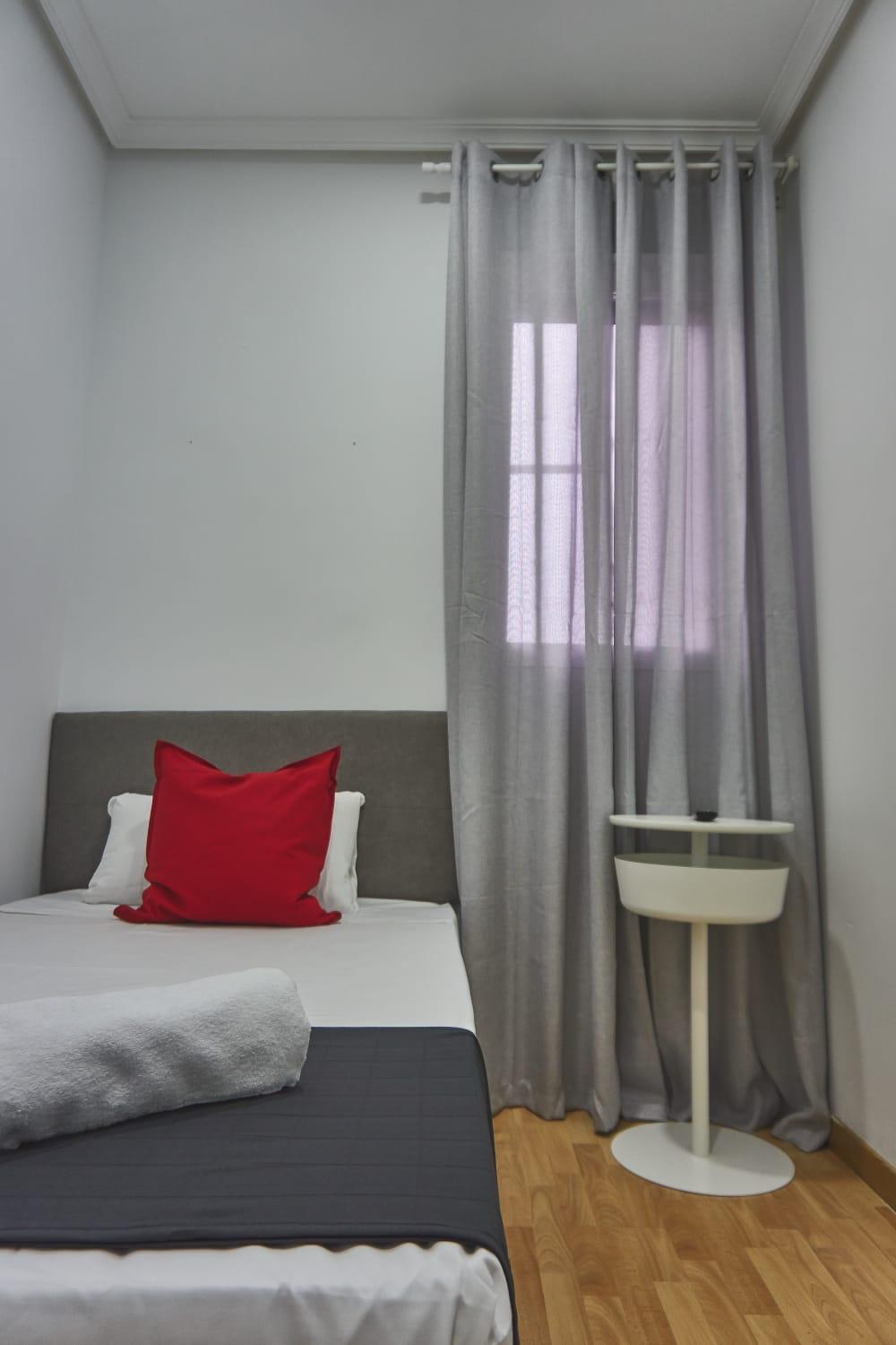 Standard Single Room with Shared Bathroom photo 1