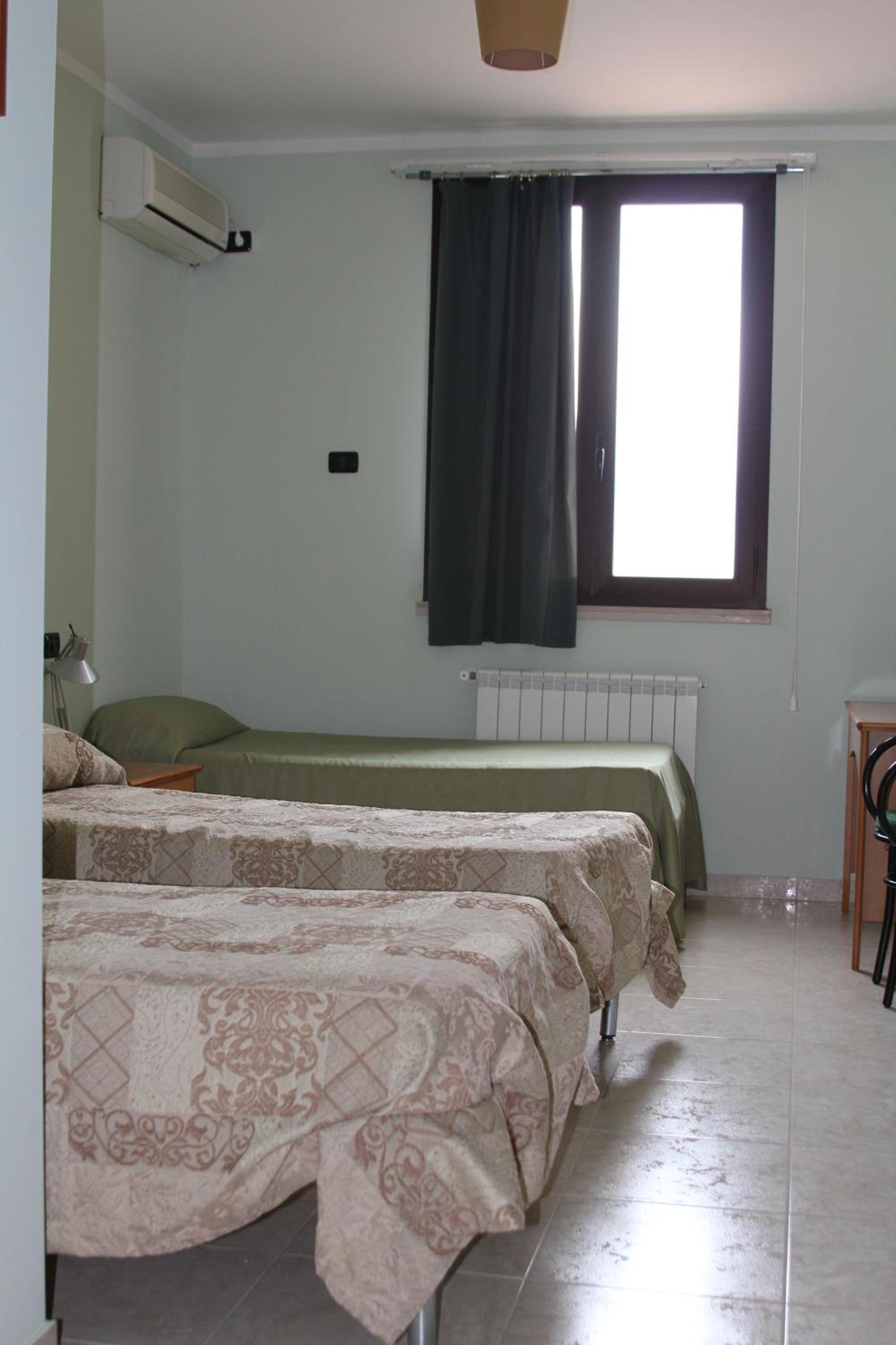 Triple Room photo 2