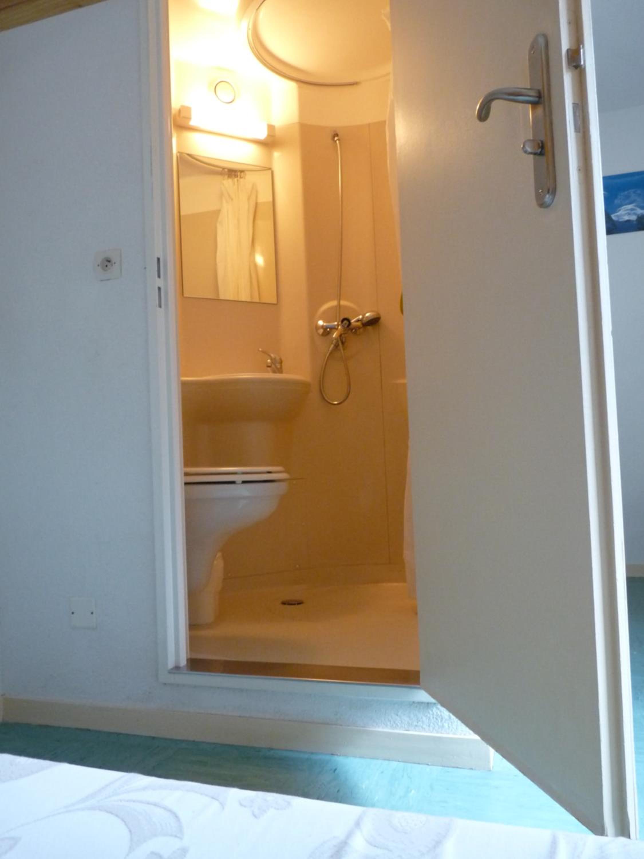 Quadruple Room with Bathroom