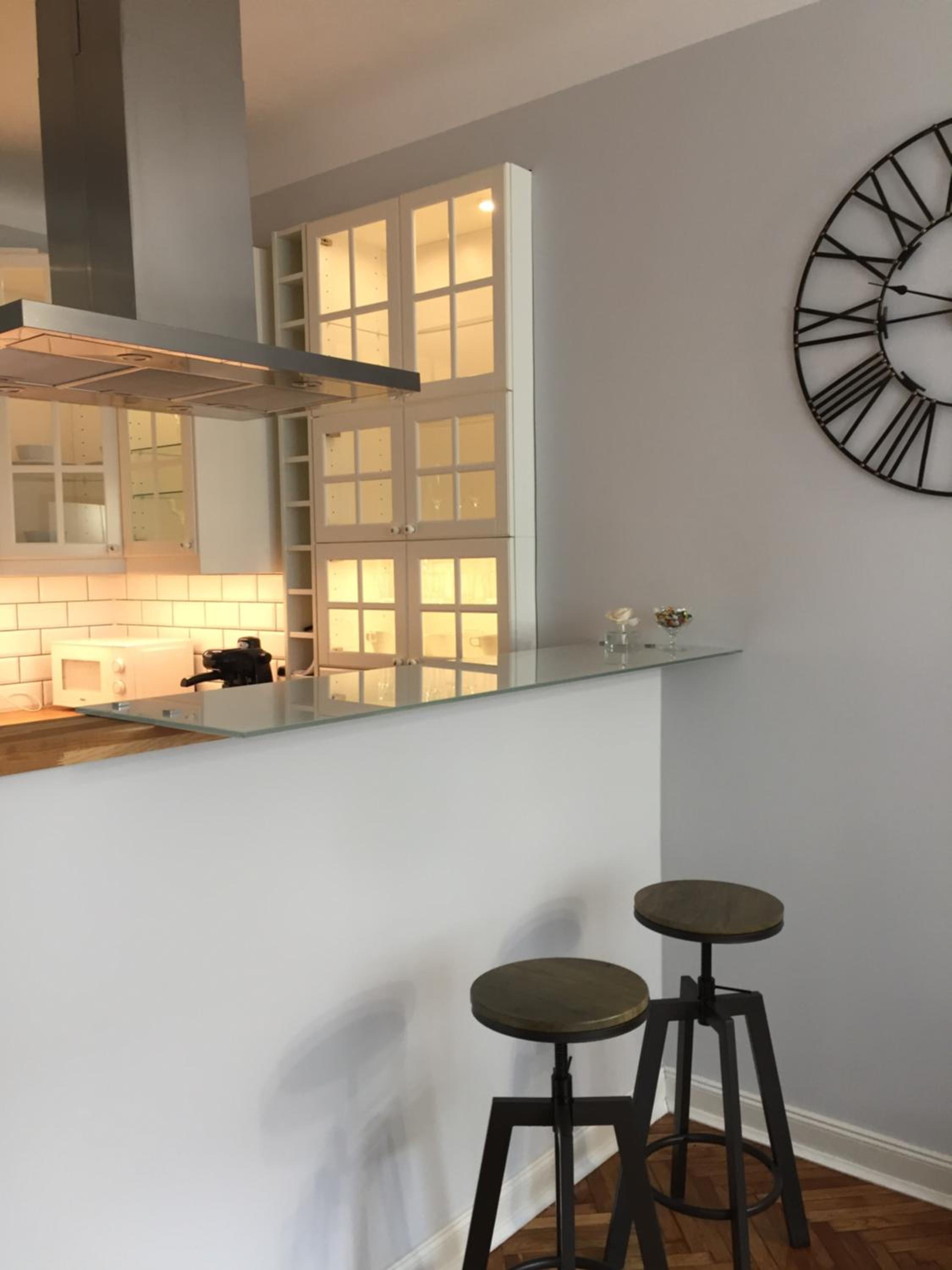 One-Bedroom Apartment - Photo 1