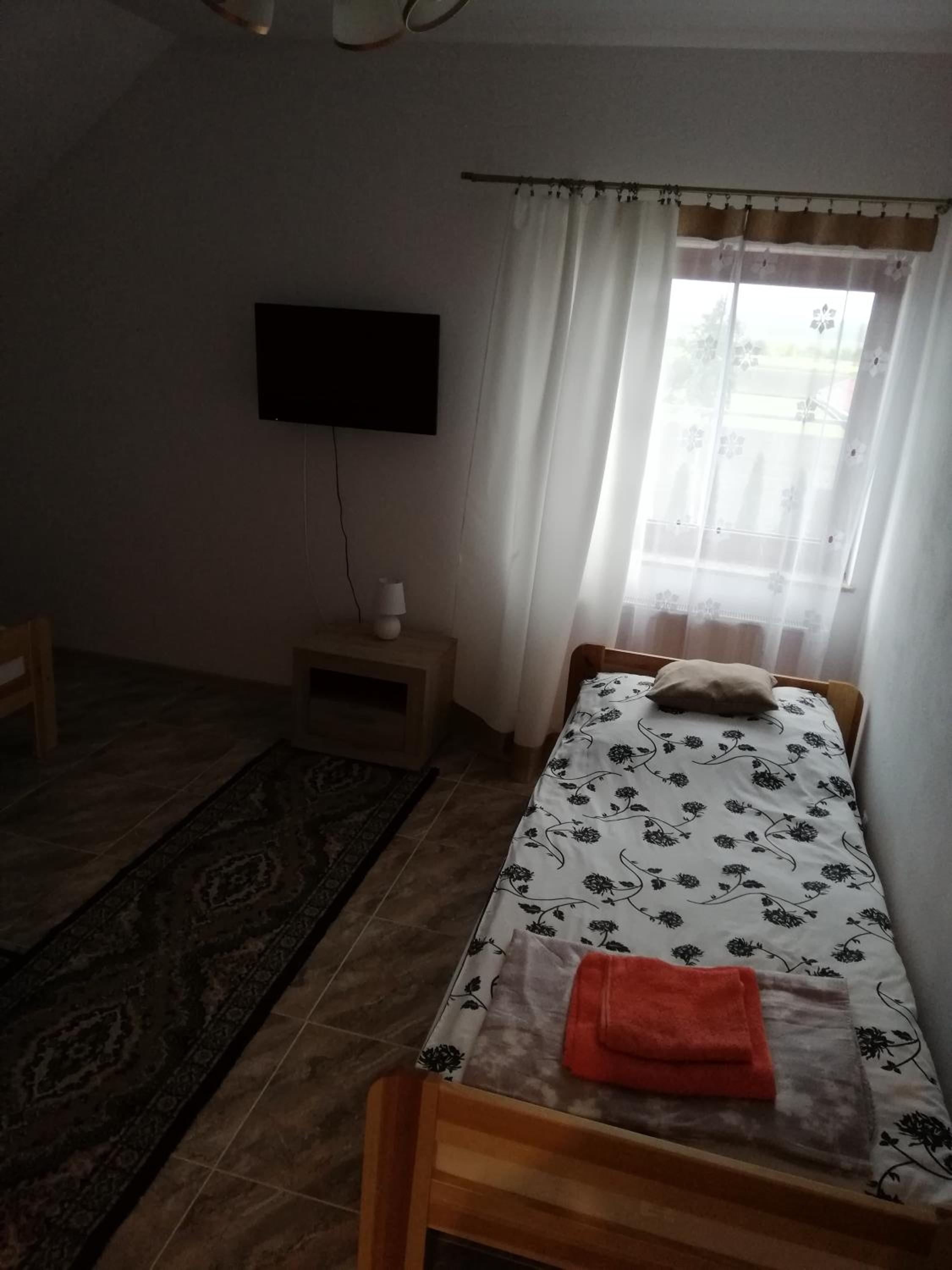 Triple Room - Photo 2