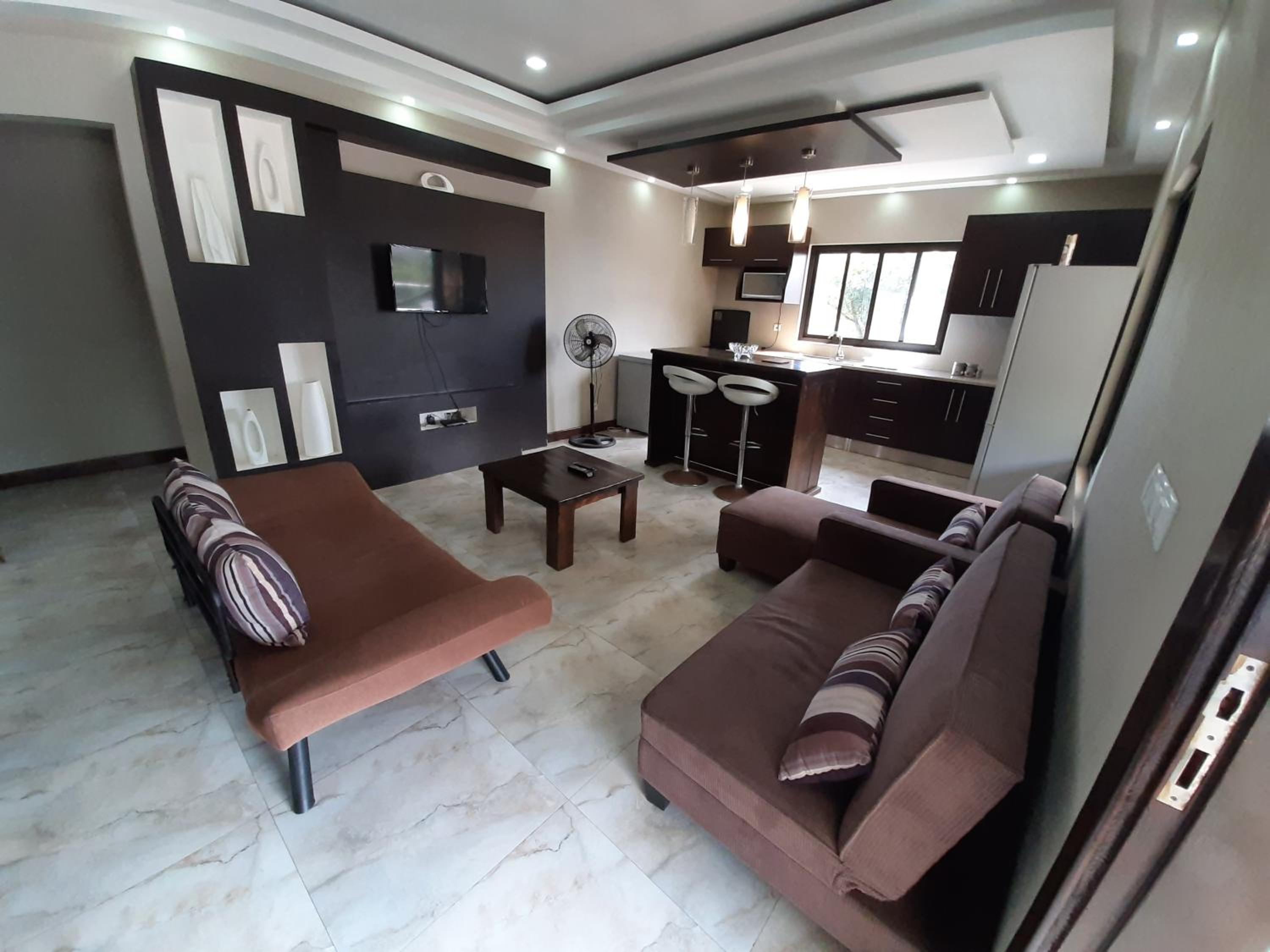 Three-Bedroom Villa photo 2