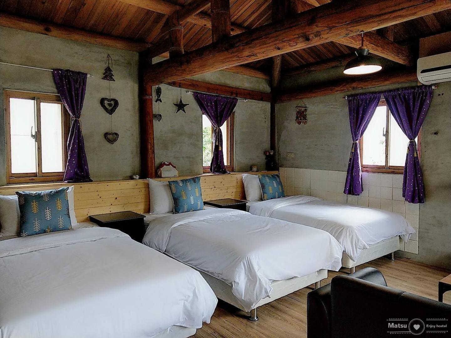 Triple Room with Private Bathroom photo 2