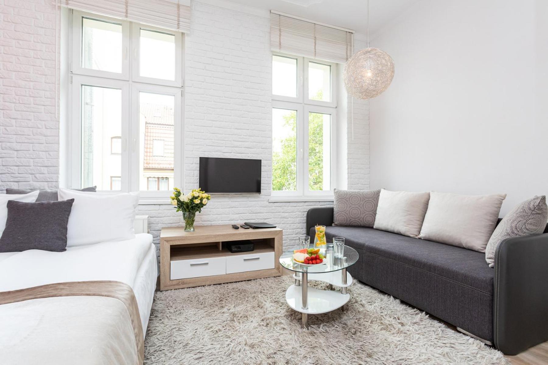 Studio Apartment