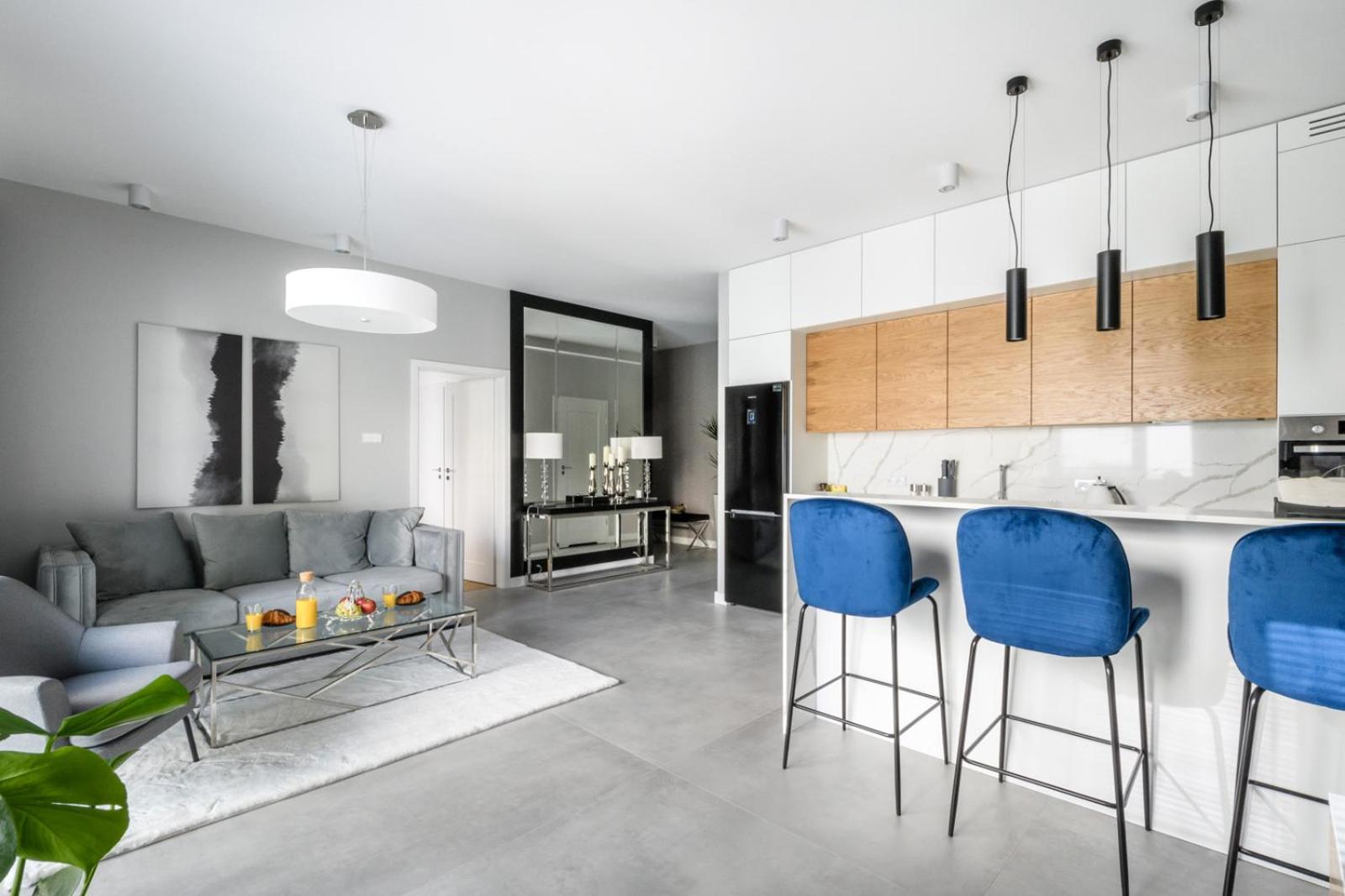 Deluxe Apartment with Terrace - Photo 16