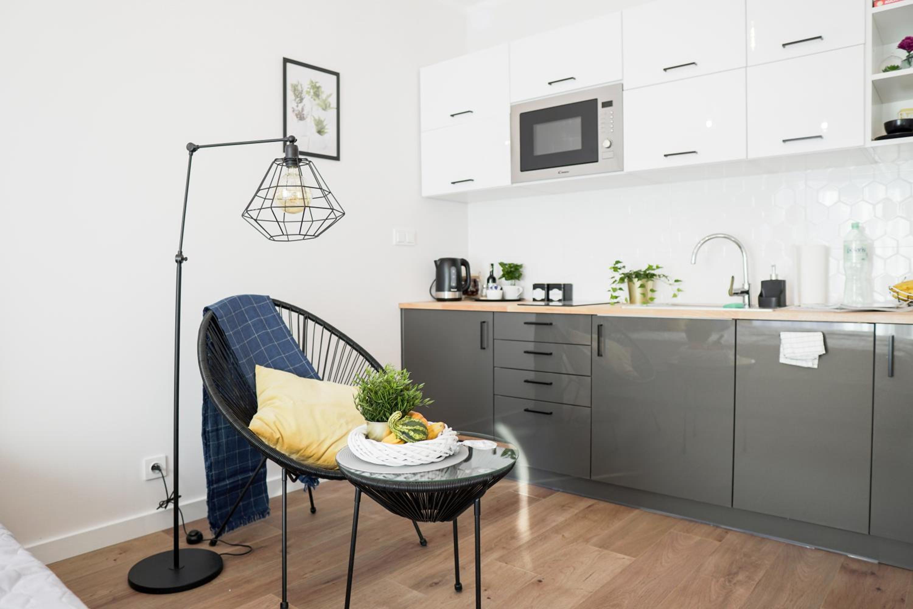 Studio Apartment - Photo 5
