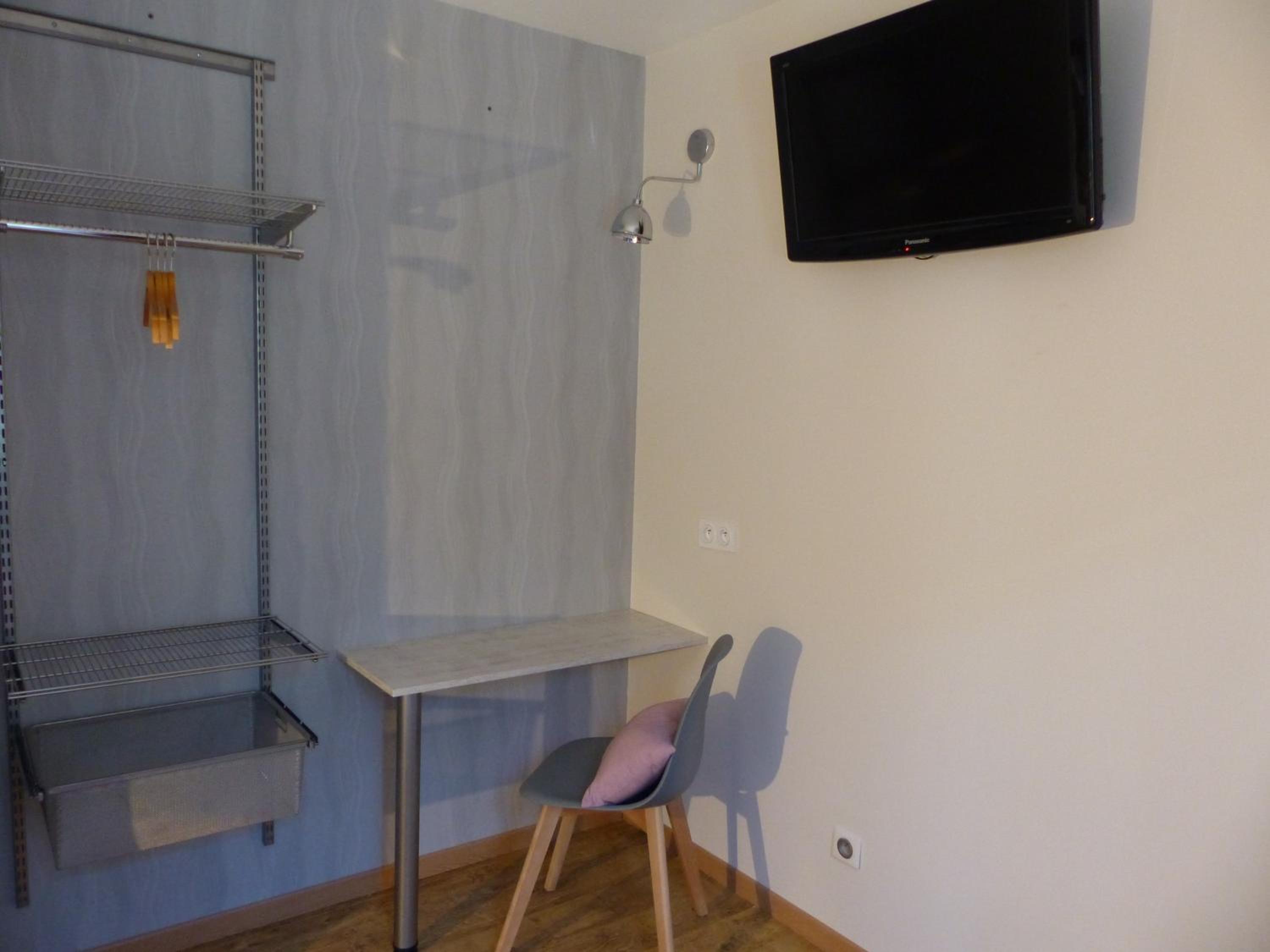 Double Room with Private Bathroom photo 1