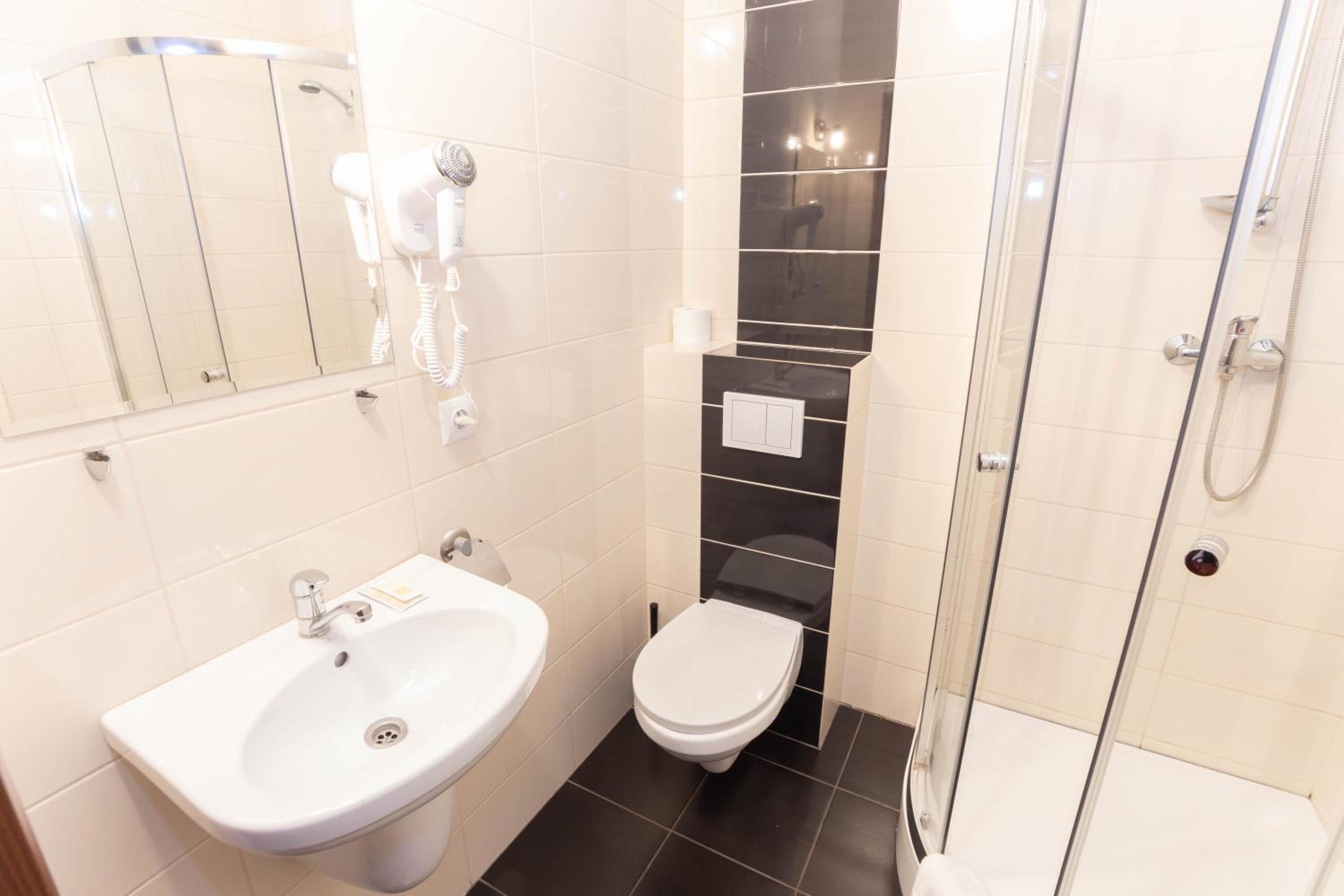 Standard Triple Room photo 3