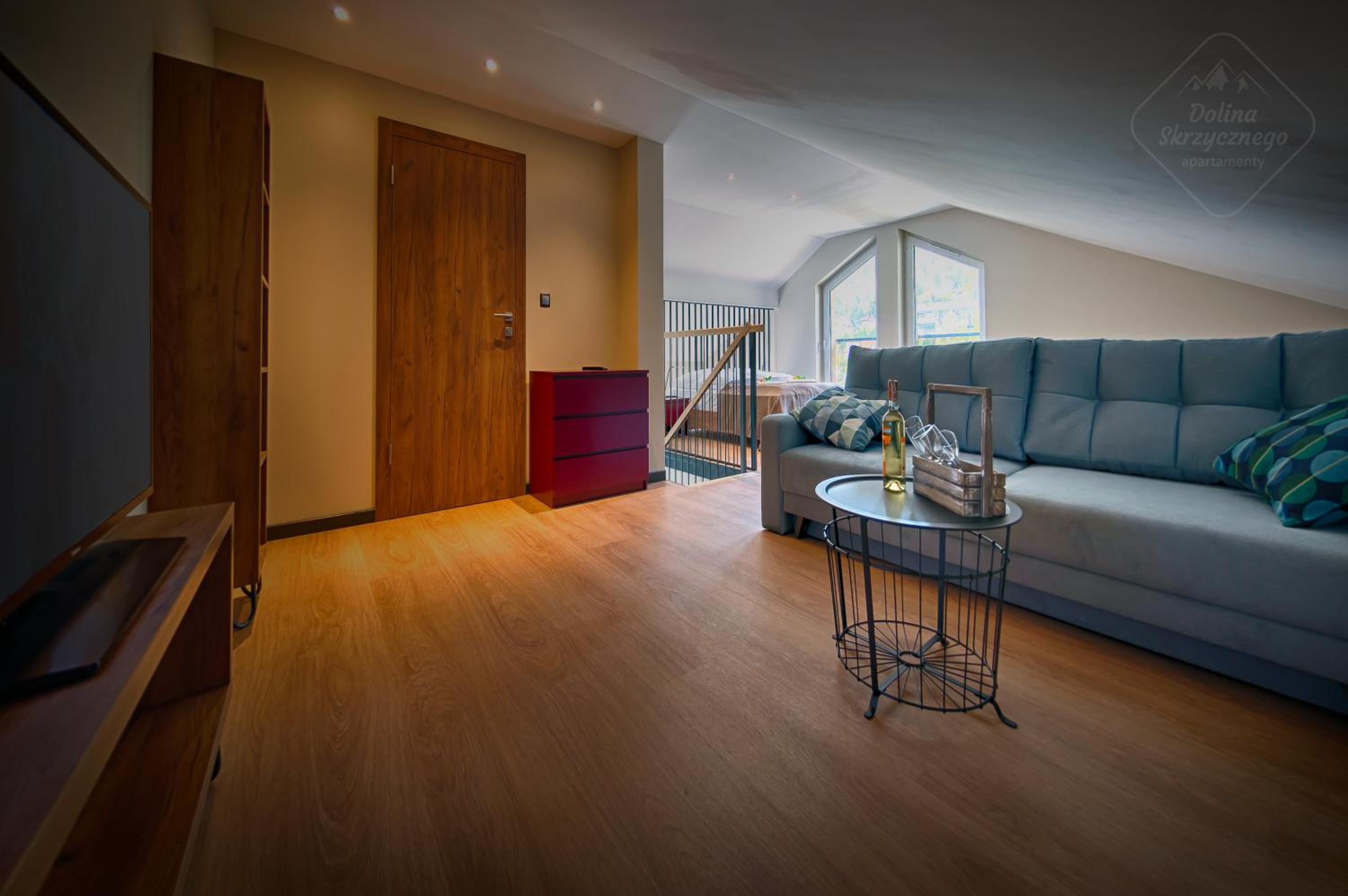 Deluxe Duplex Apartment photo 3