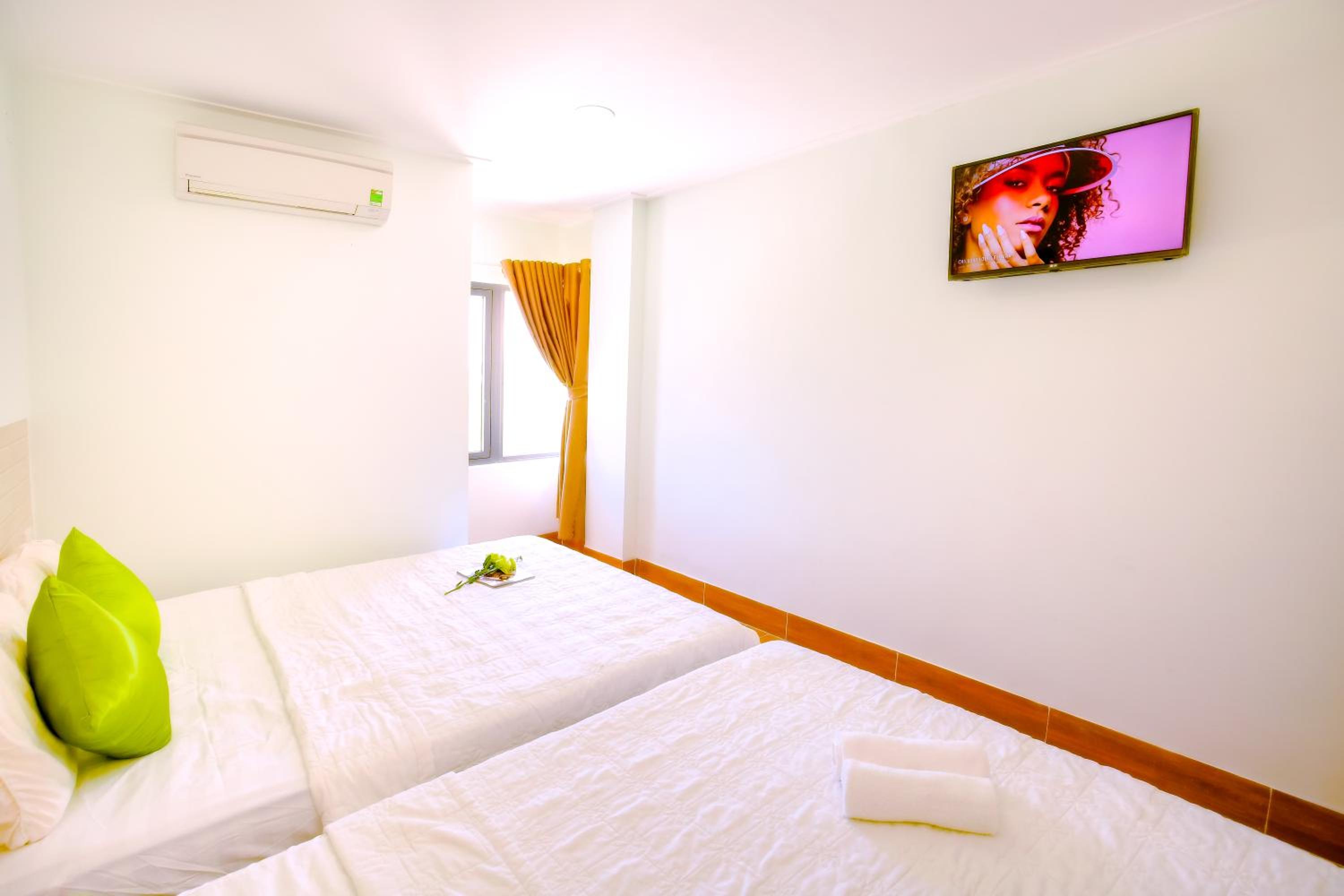 Superior Queen Room with Two Queen Beds