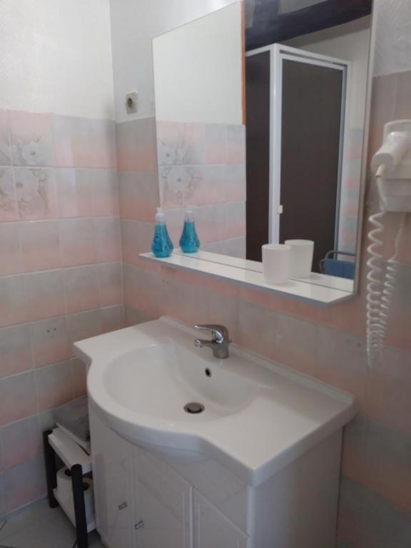Apartment - Photo 4
