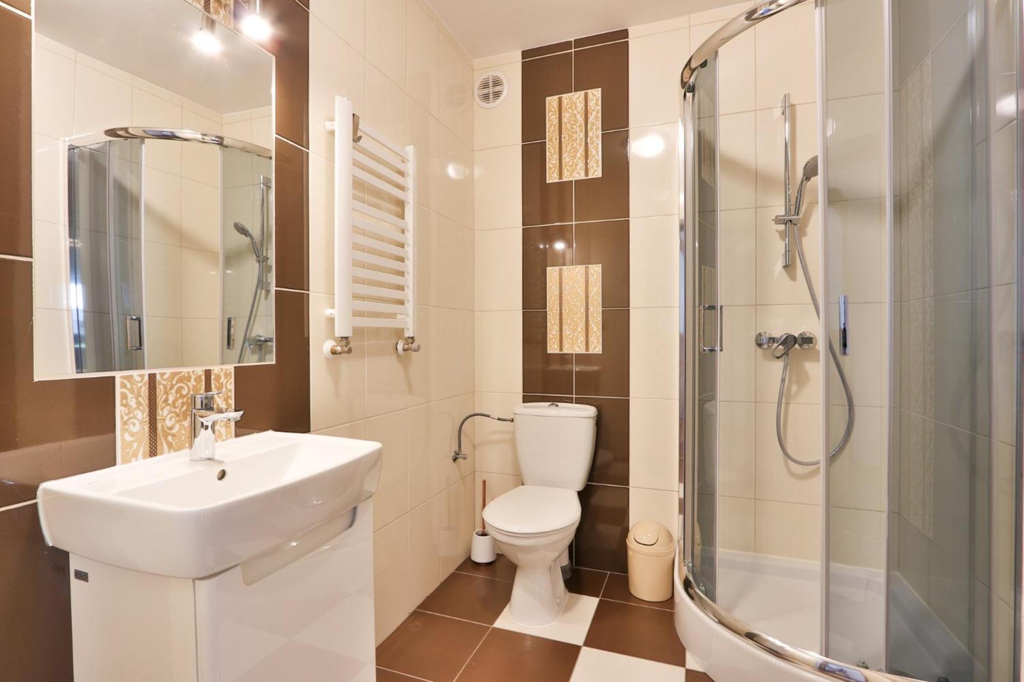 Twin Room with Private Bathroom photo 1