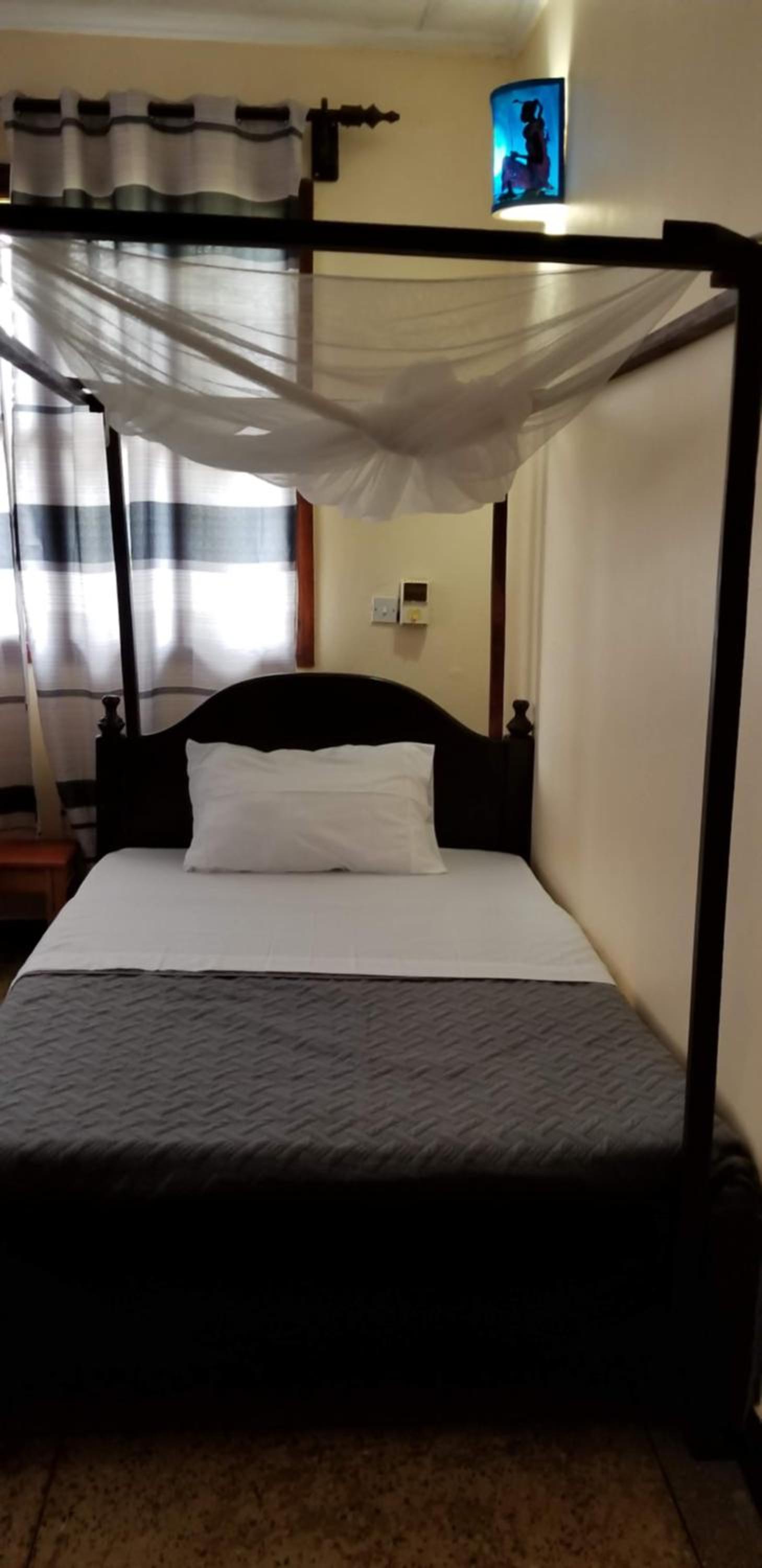Standard Double Room with Fan photo 2