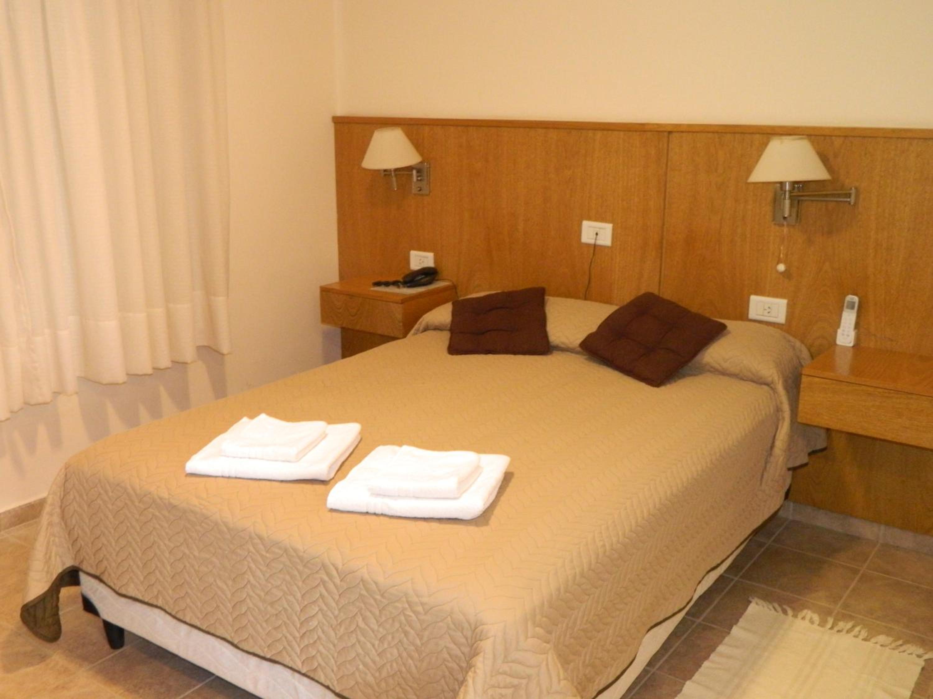 Standard Double or Twin Room photo 3