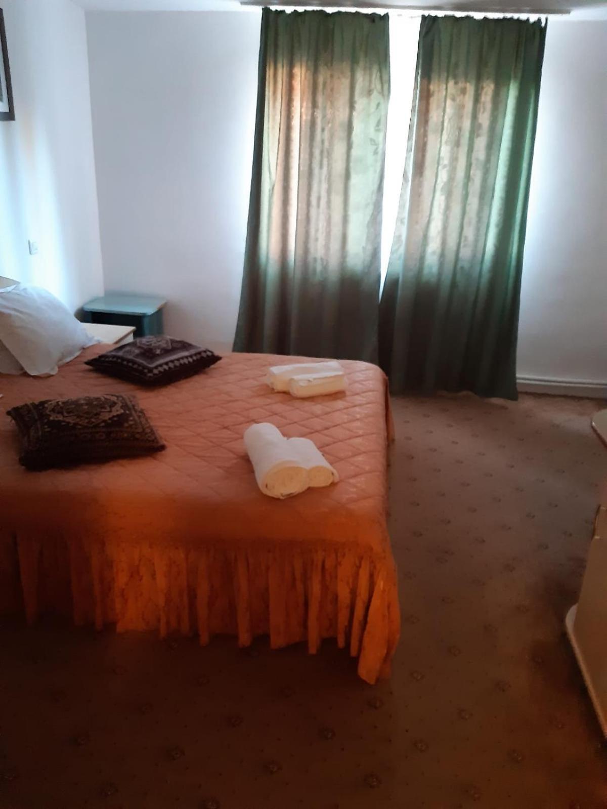 Standard Double Room photo 3