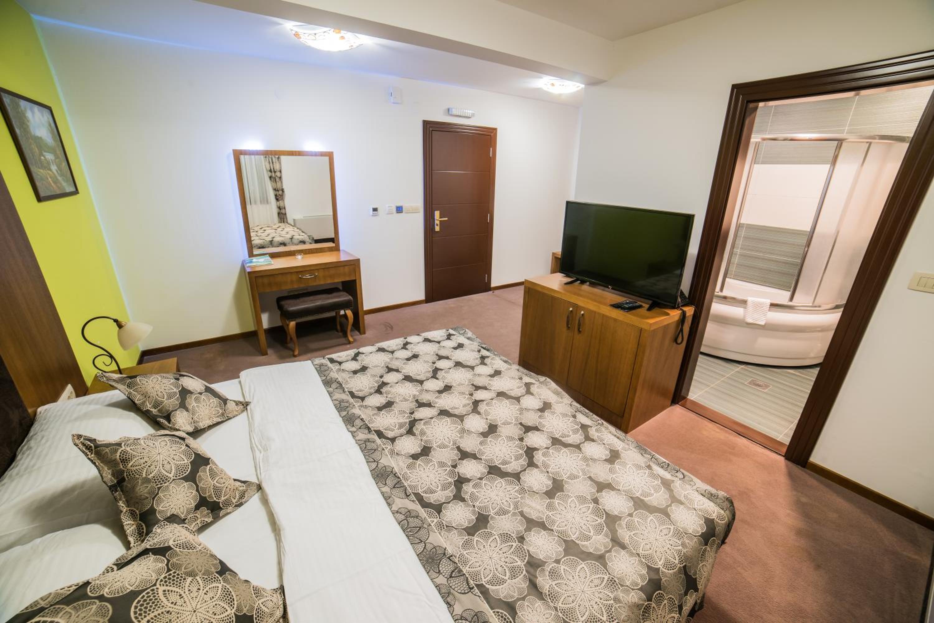 Double Room with Private Bathroom
