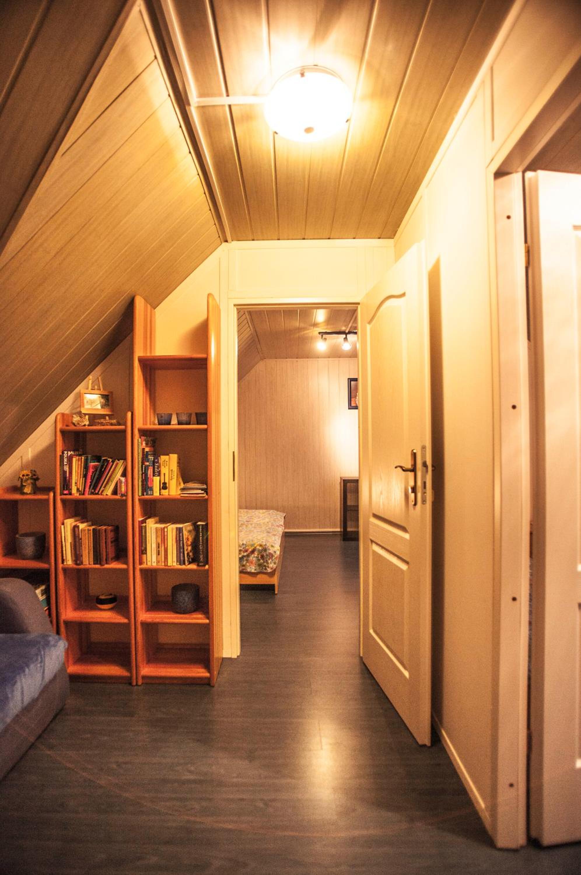 Three-Bedroom House photo 2