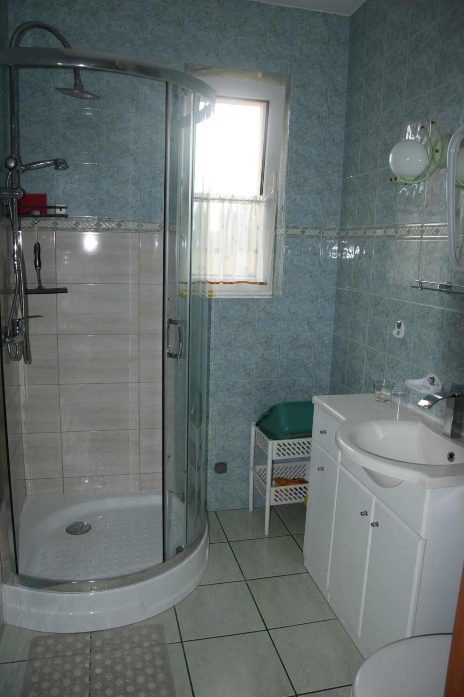 Double Room with Extra Bed - Photo 9