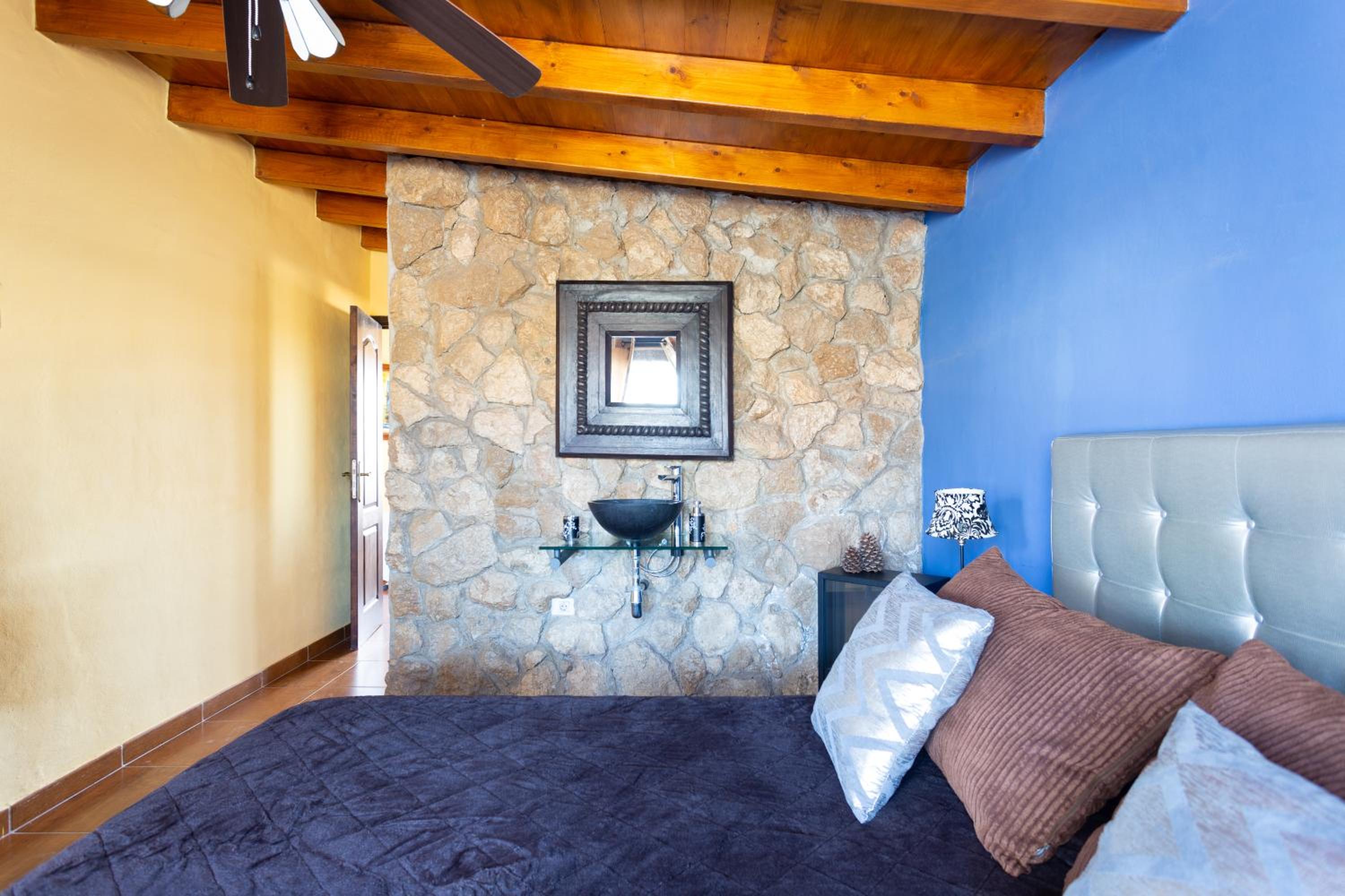 Holiday Home photo 2