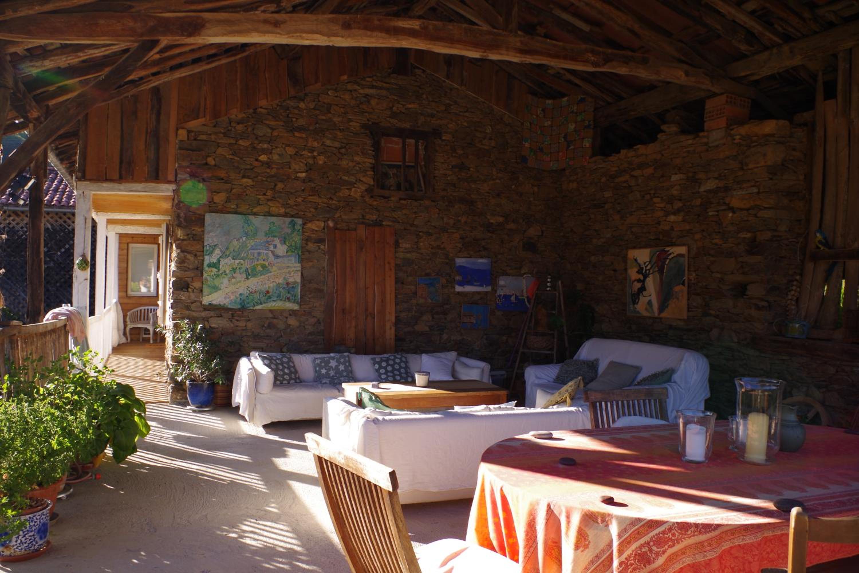 Double Room with Balcony - Photo 4